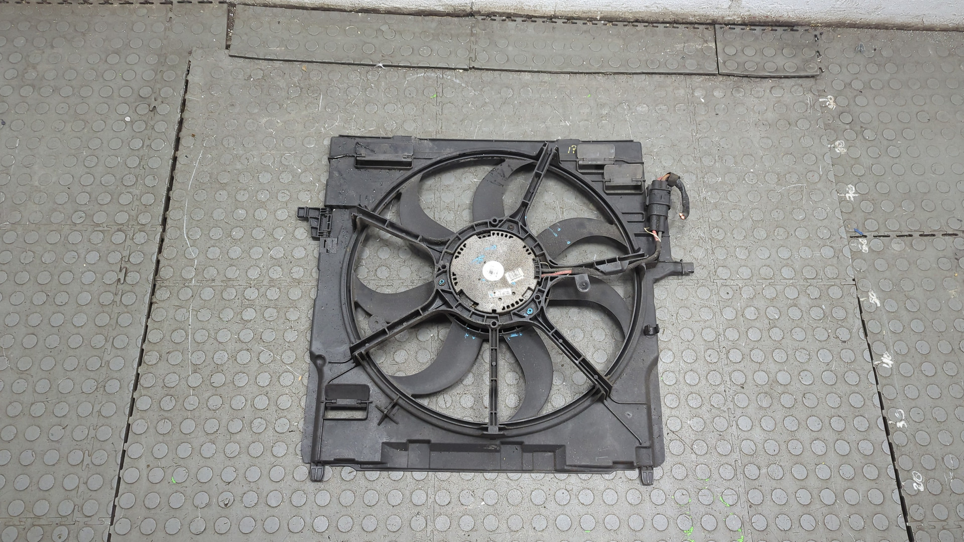 Вентилятор радиатора