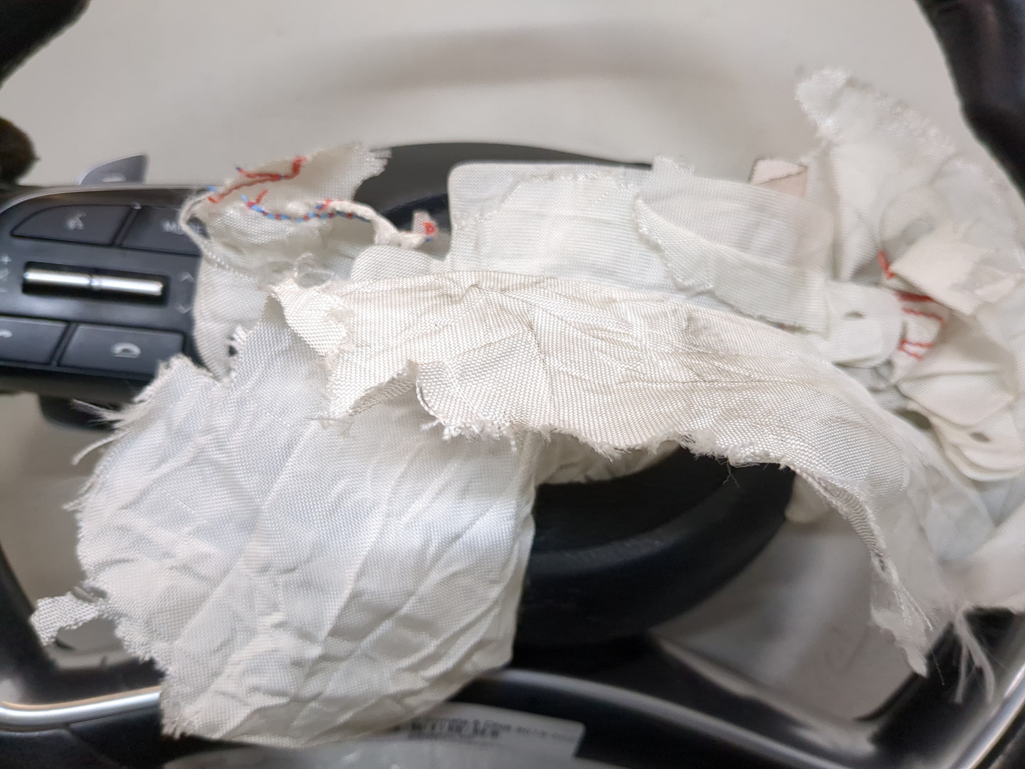 Рулевое колесо (руль)