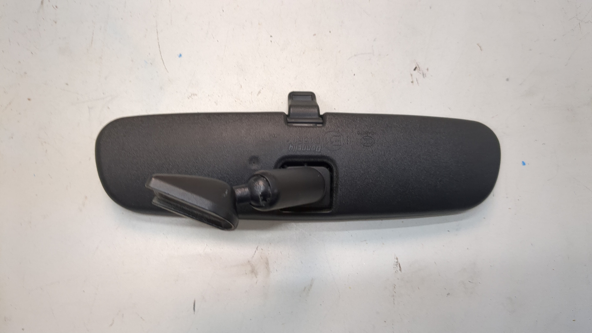 Зеркало заднего вида