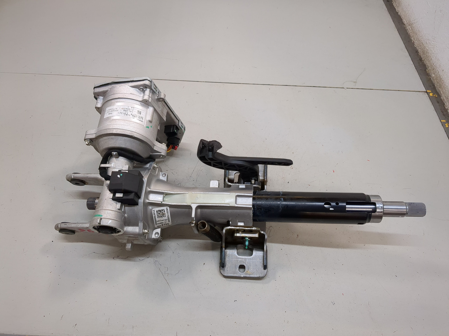 Серводвигатель рулевой рейки