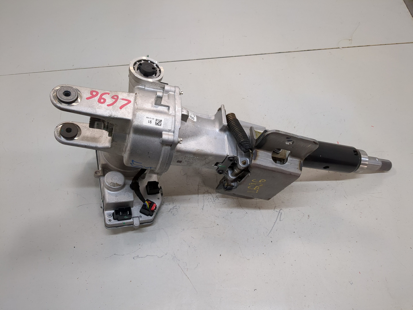 Серводвигатель рулевой рейки