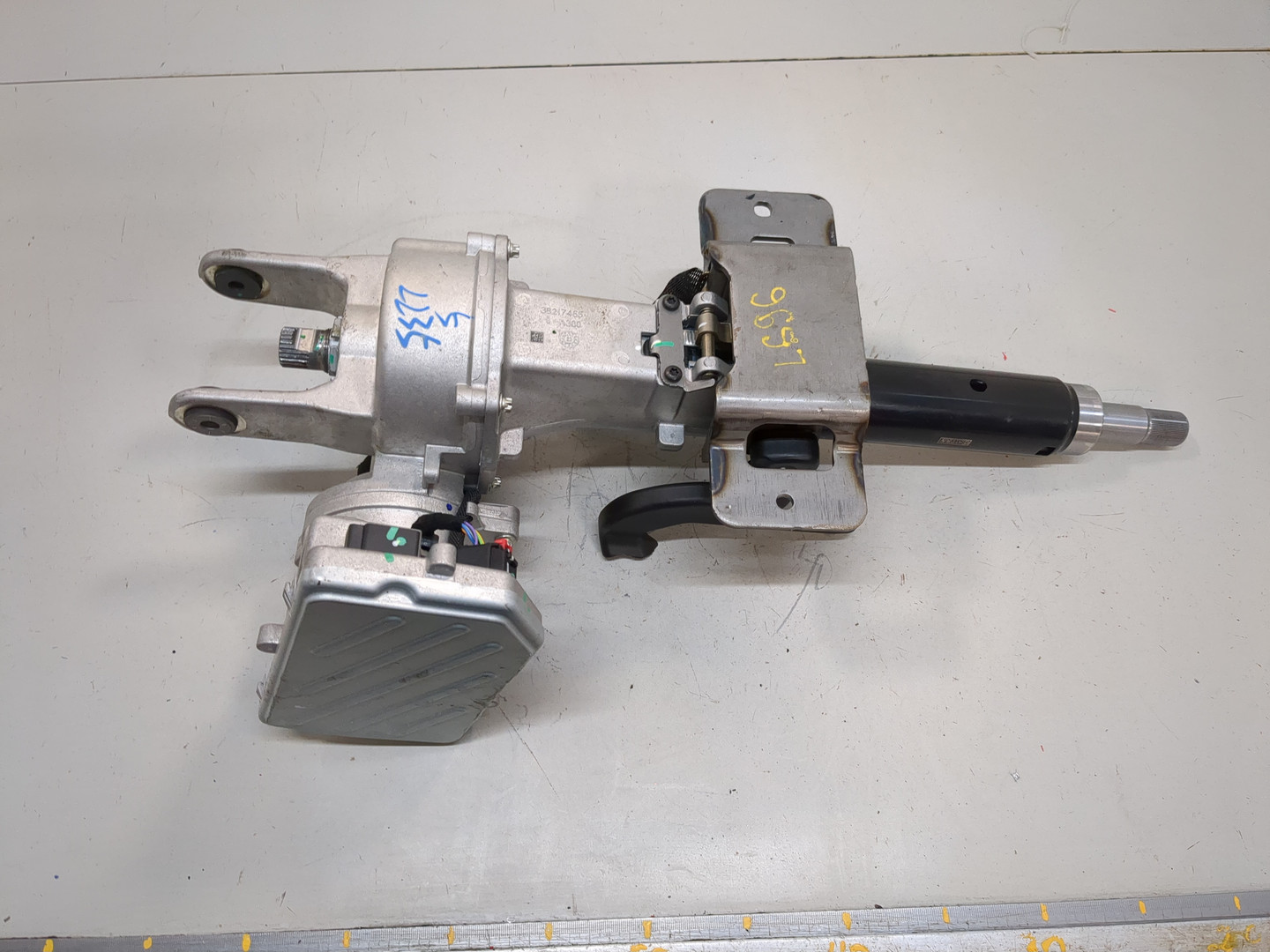 Серводвигатель рулевой рейки