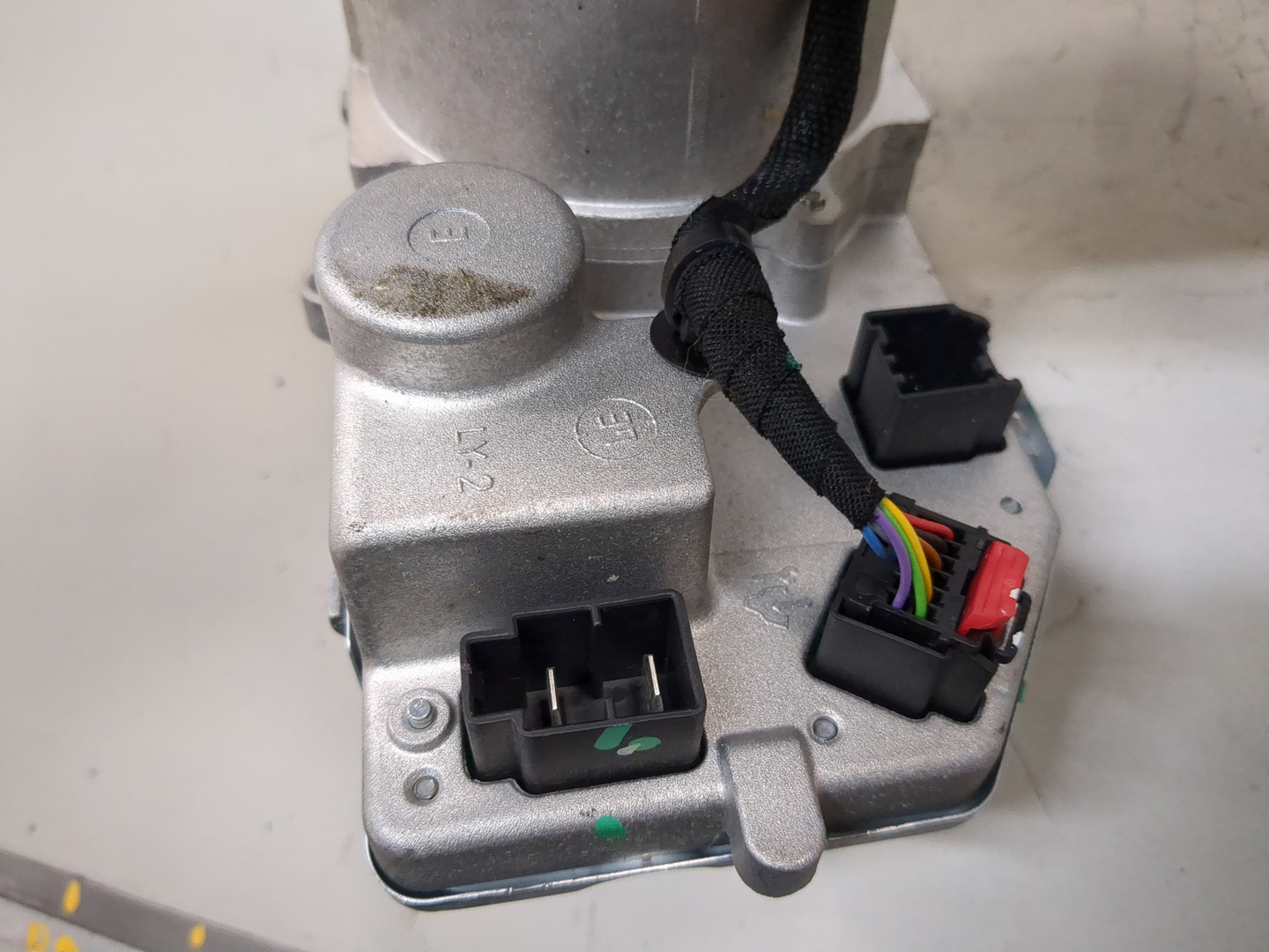 Серводвигатель рулевой рейки