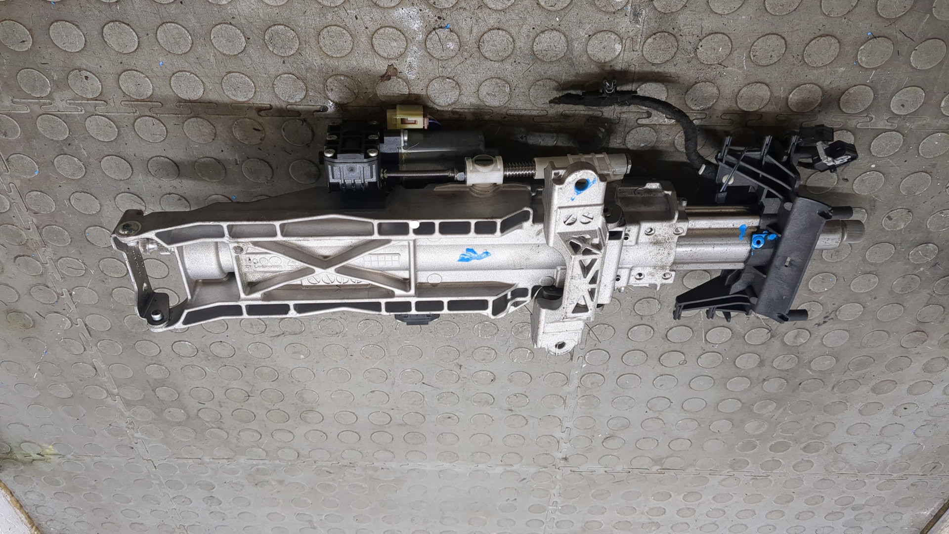 Колонка рулевая