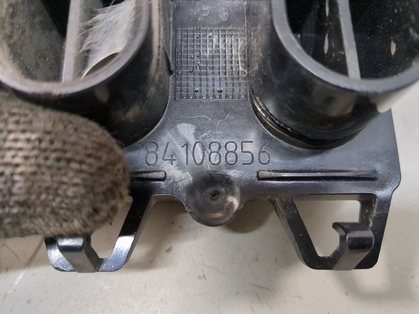 Кронштейн усилителя переднего бампера