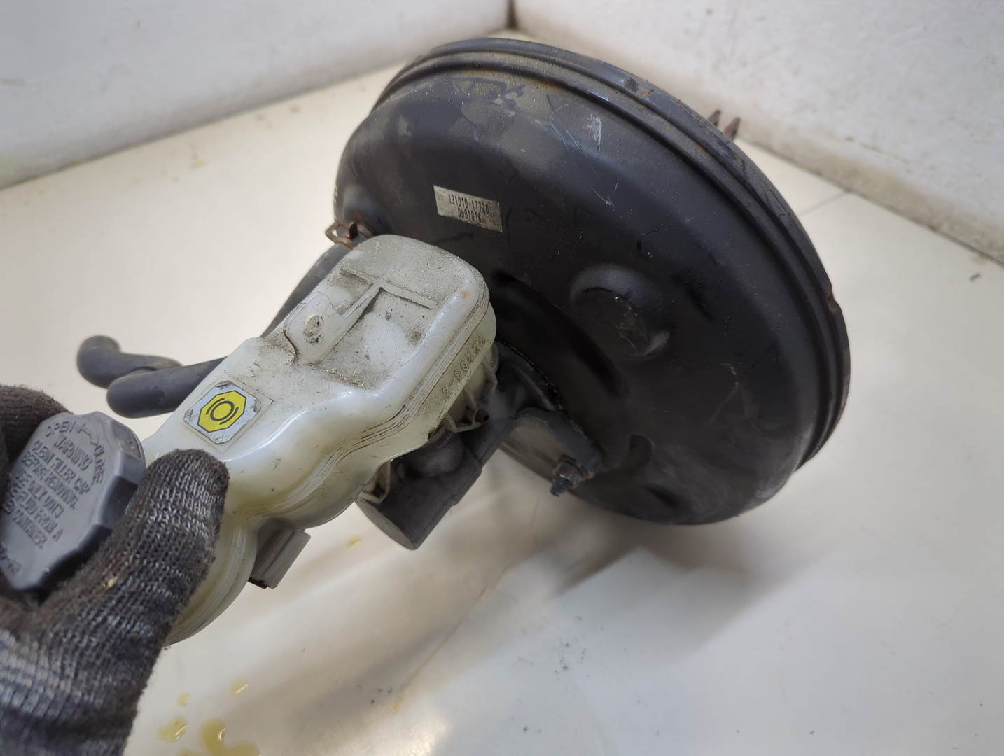 Цилиндр тормозной главный