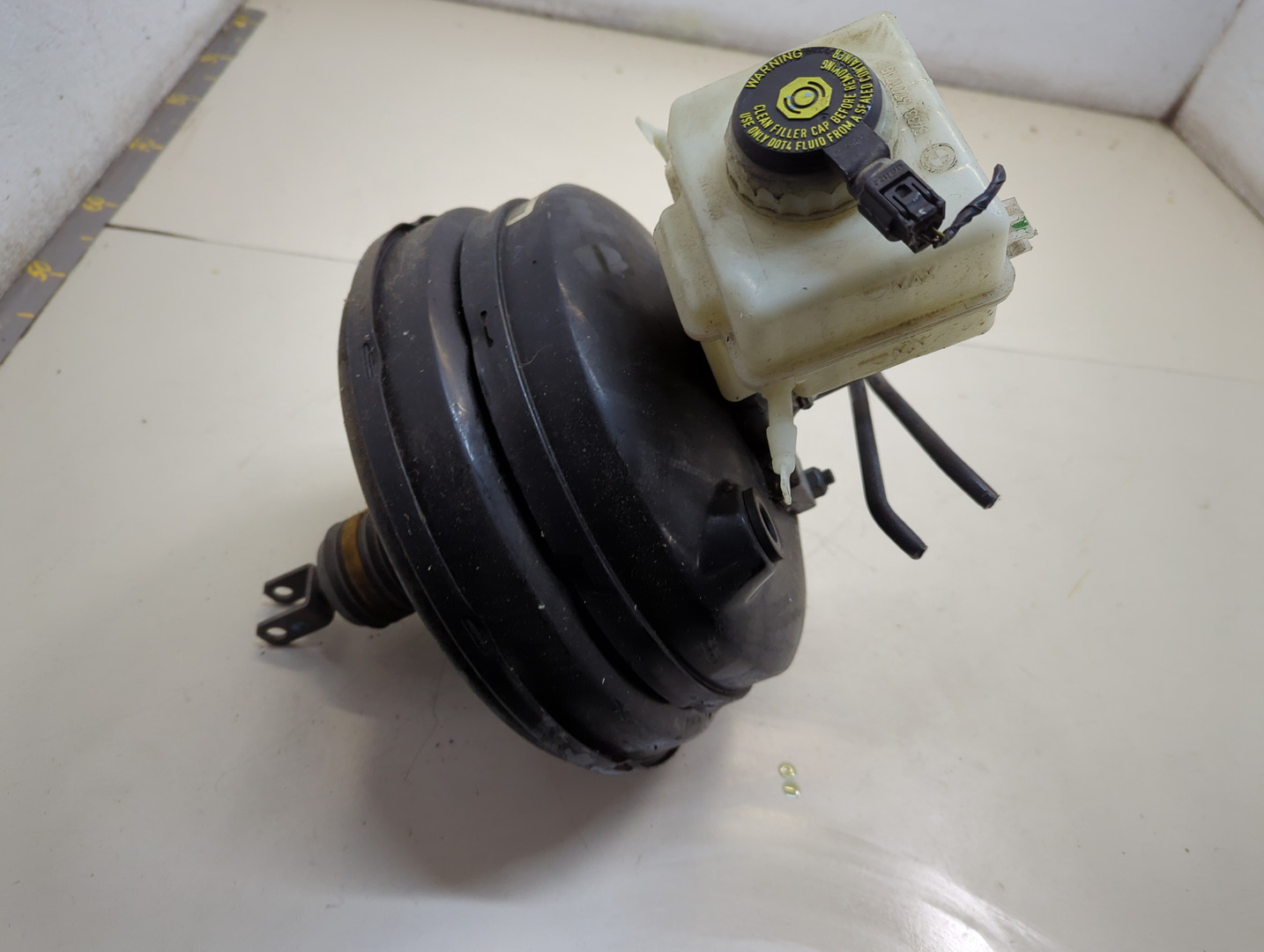 Цилиндр тормозной главный