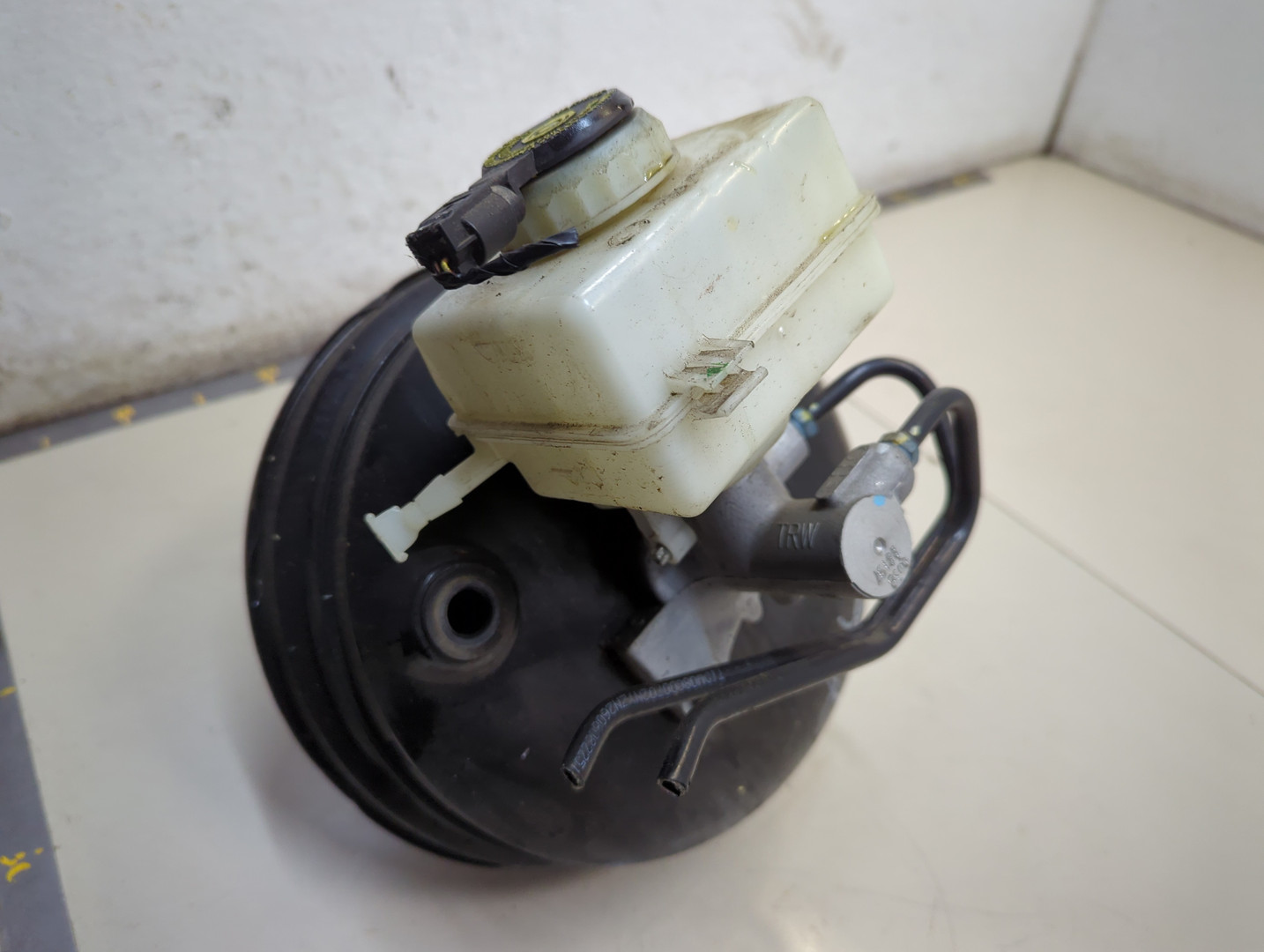 Цилиндр тормозной главный