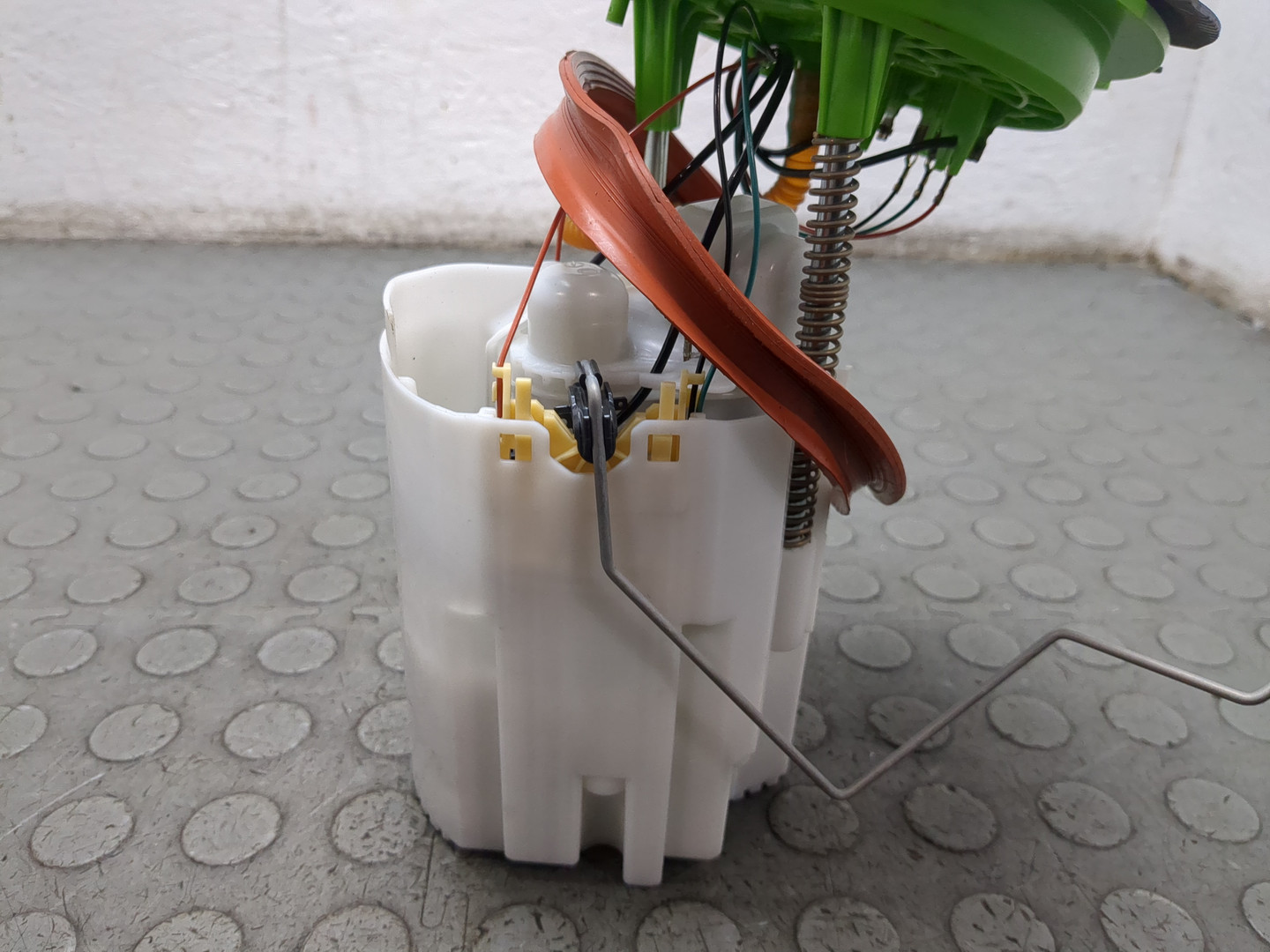 Насос топливный электрический