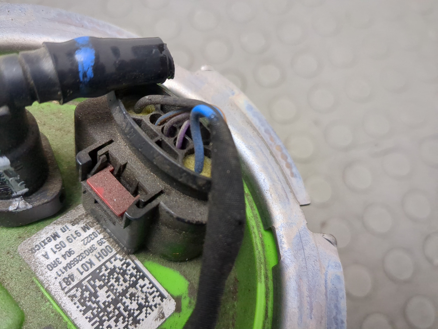 Насос топливный электрический