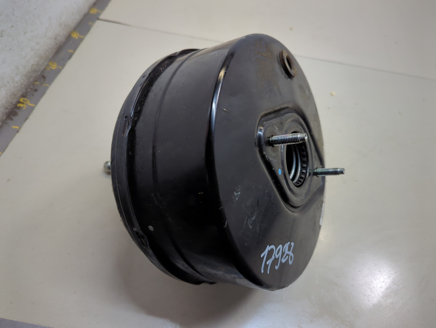 Усилитель тормозов вакуумный