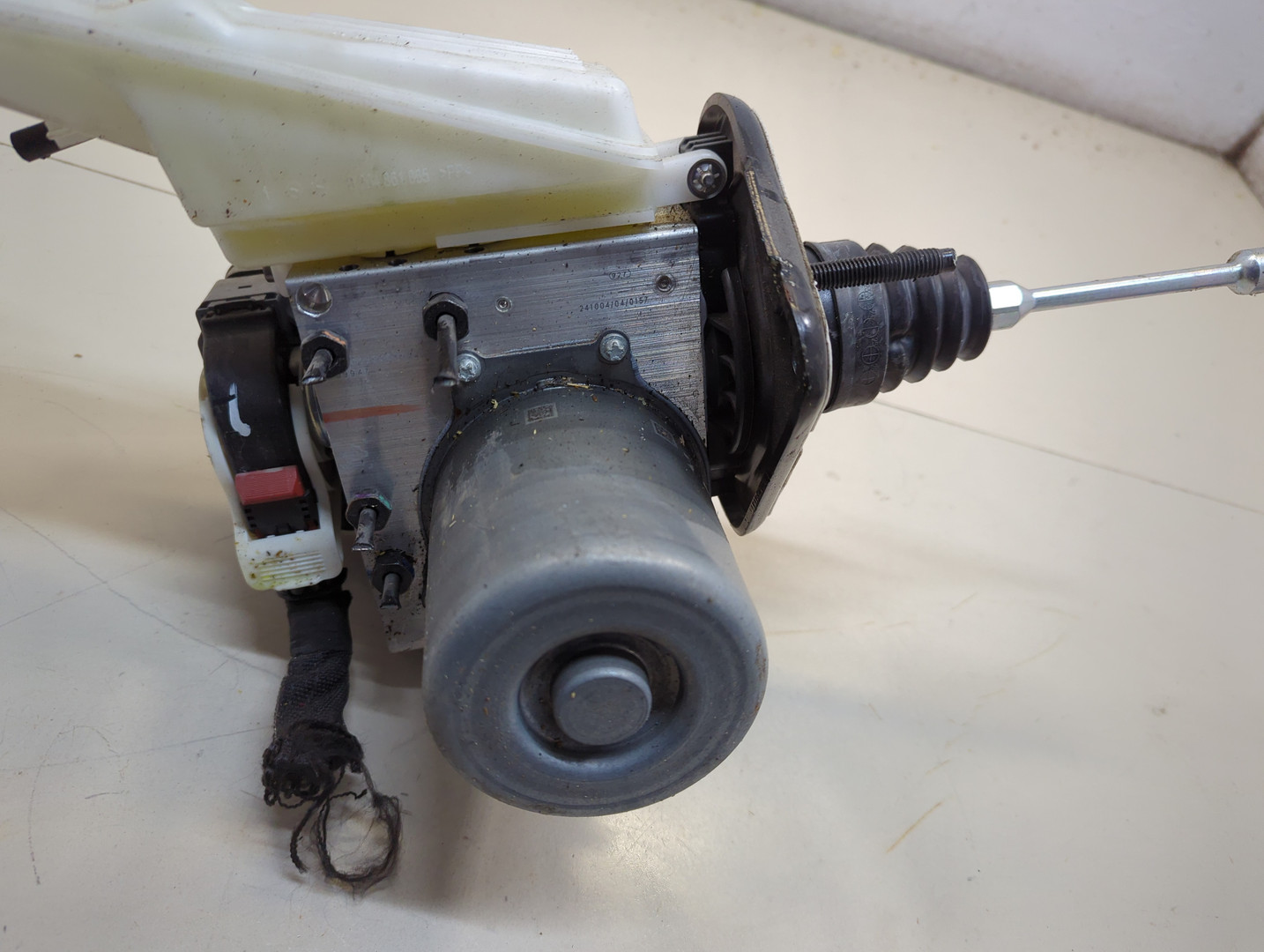 Цилиндр тормозной главный