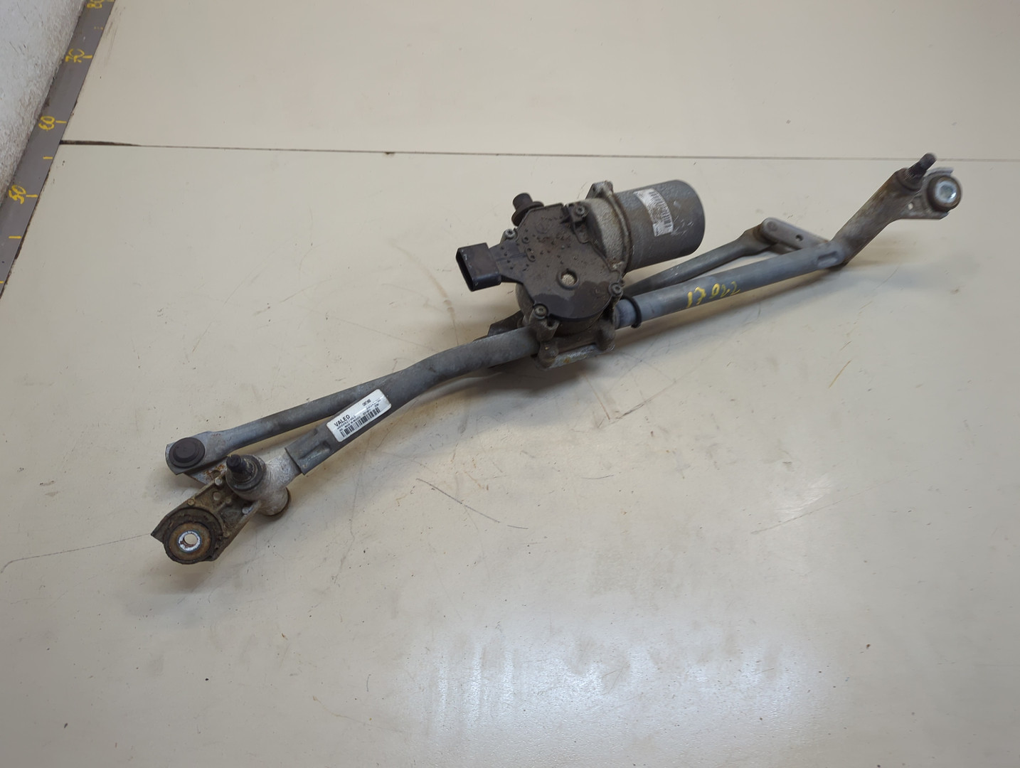 Трапеция стеклоочистителей