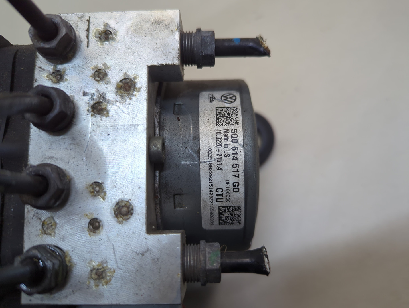 Блок ABS (насос)