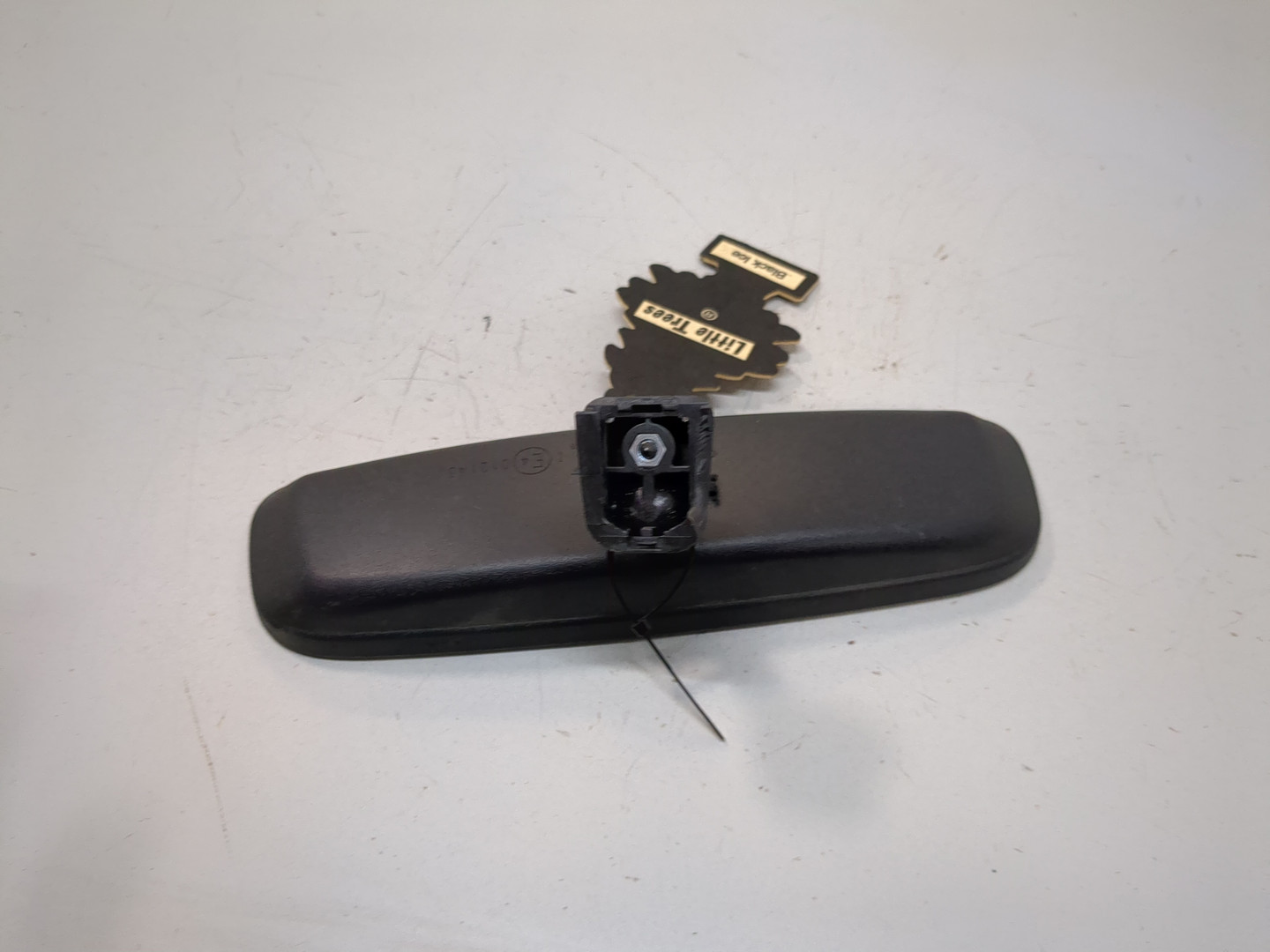 Зеркало заднего вида