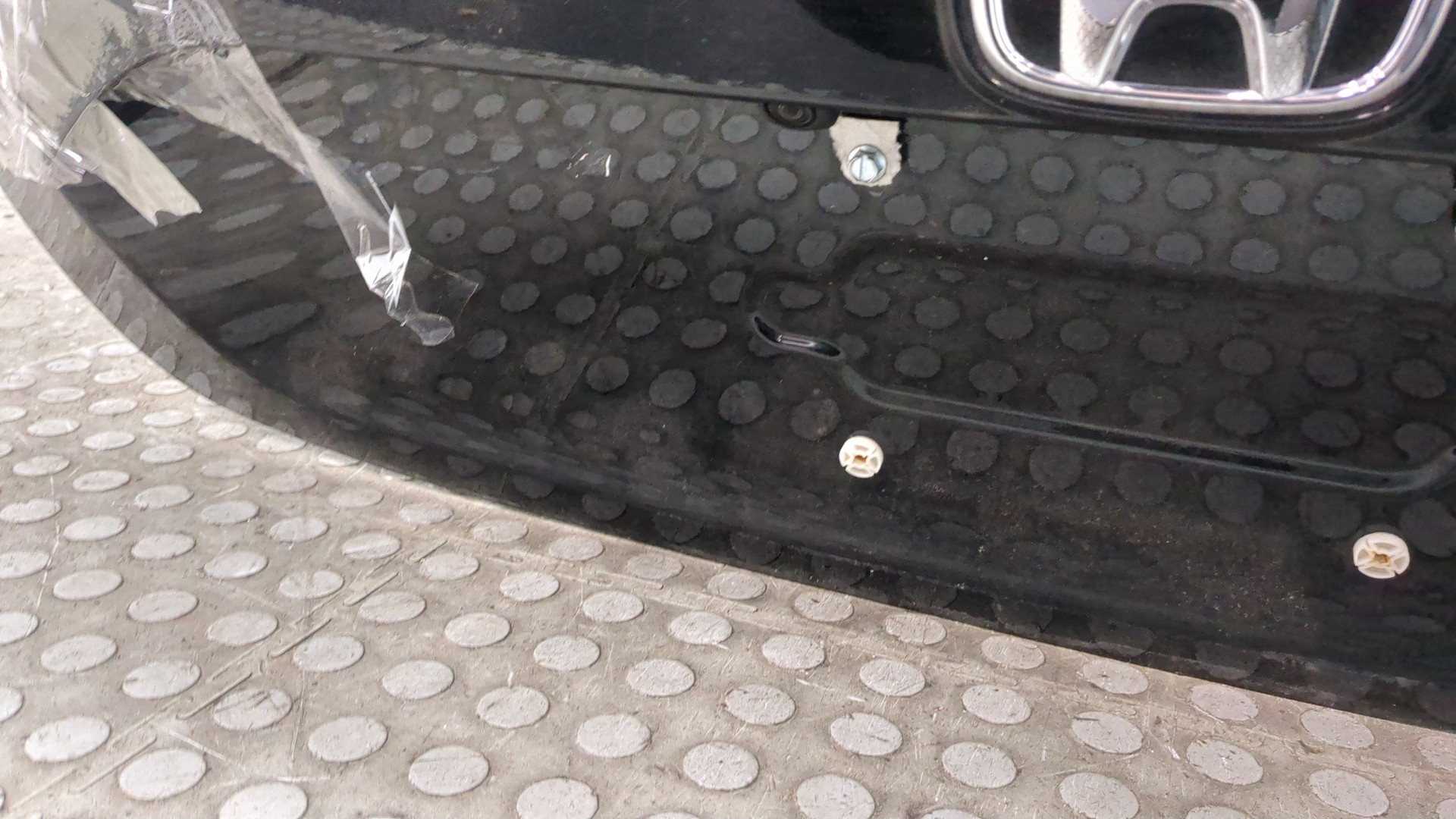 Дверь багажника