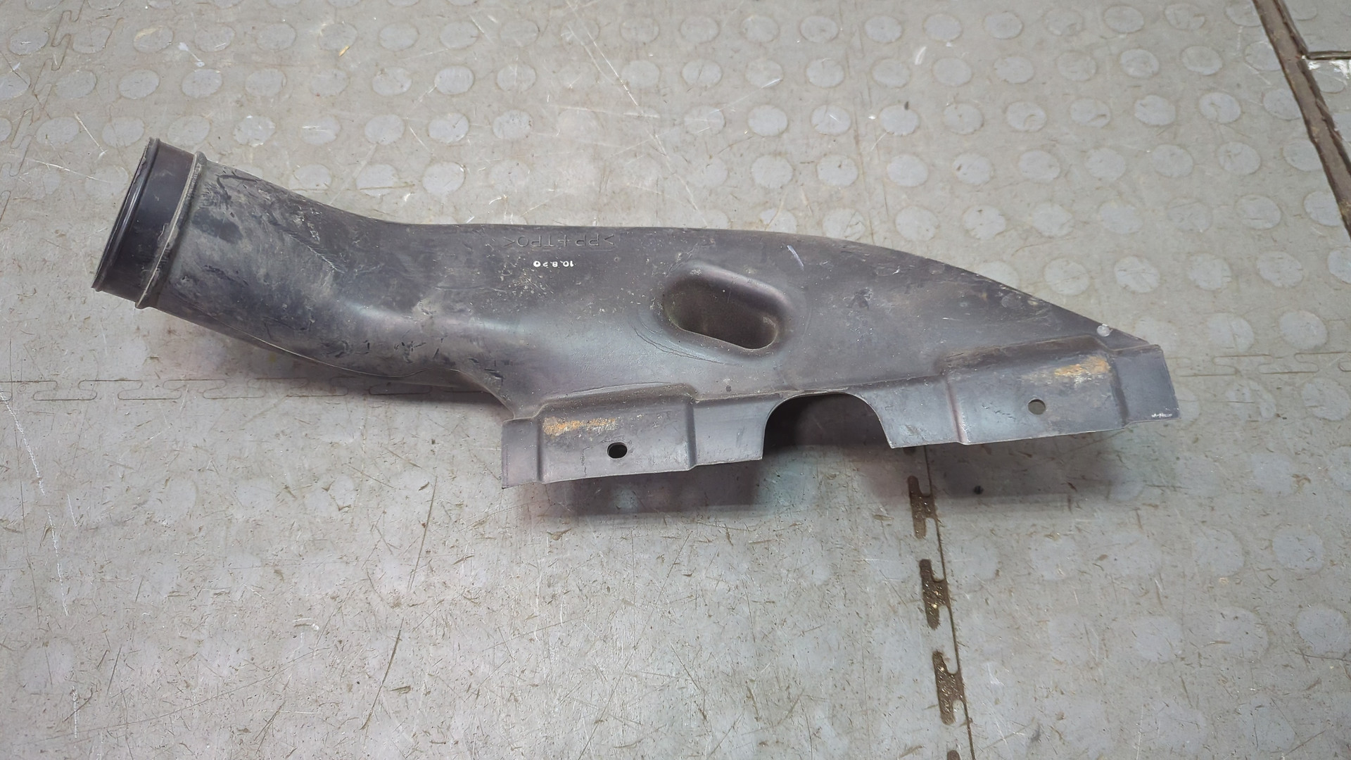 Воздухозаборник (внутри)