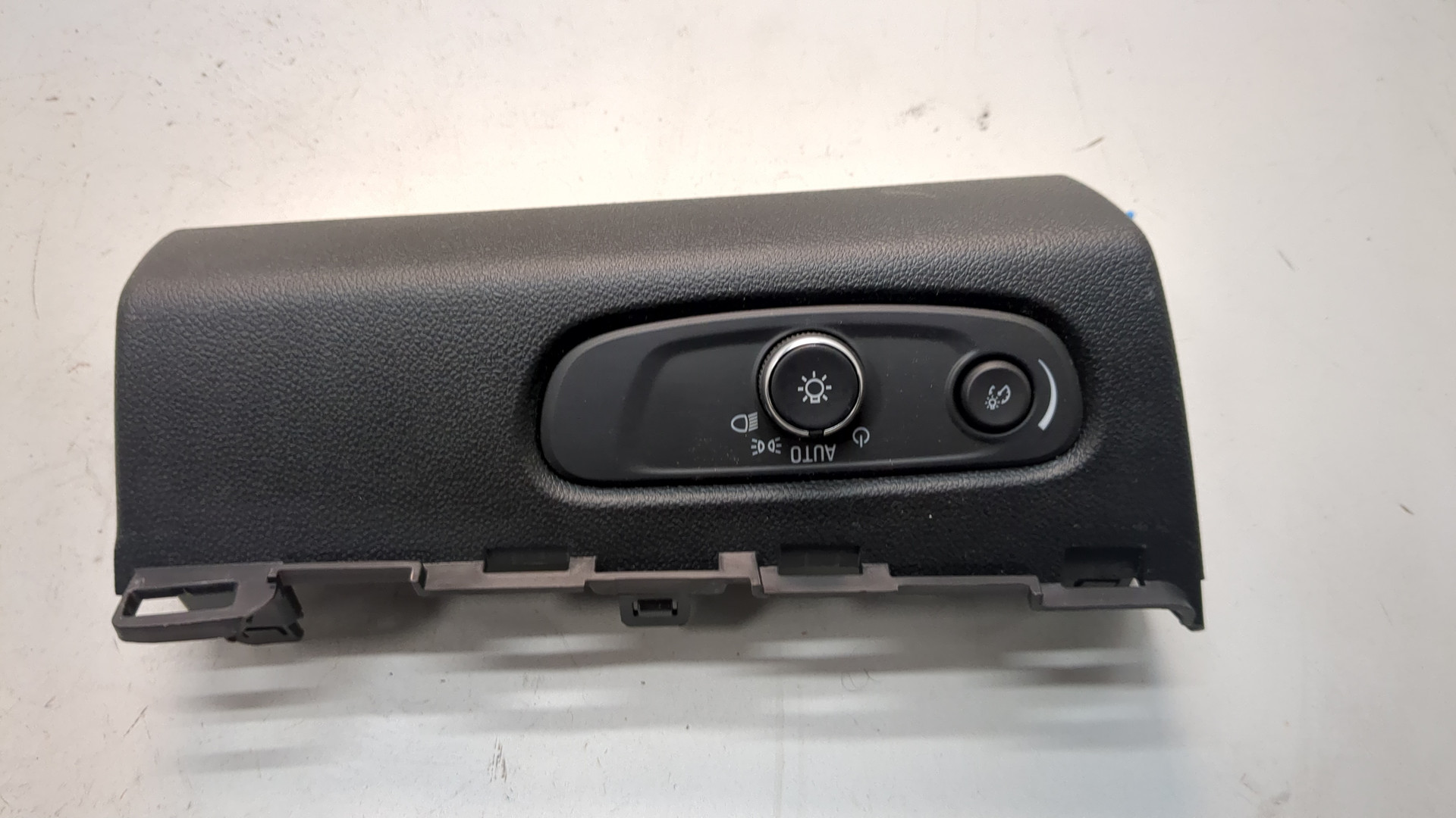 Переключатель света фар