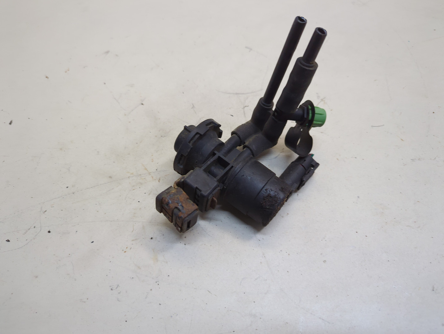 Клапан электромагнитный