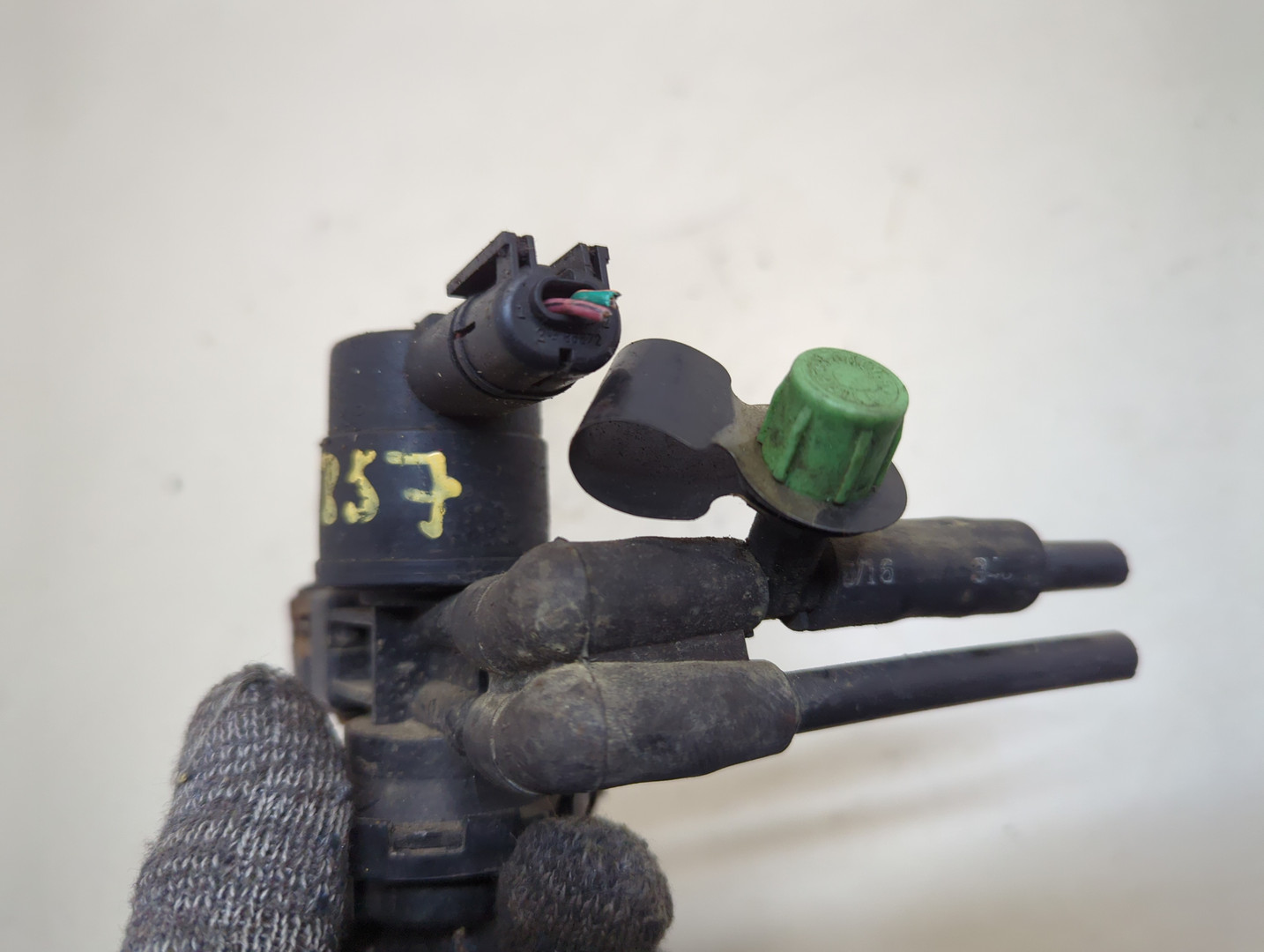 Клапан электромагнитный