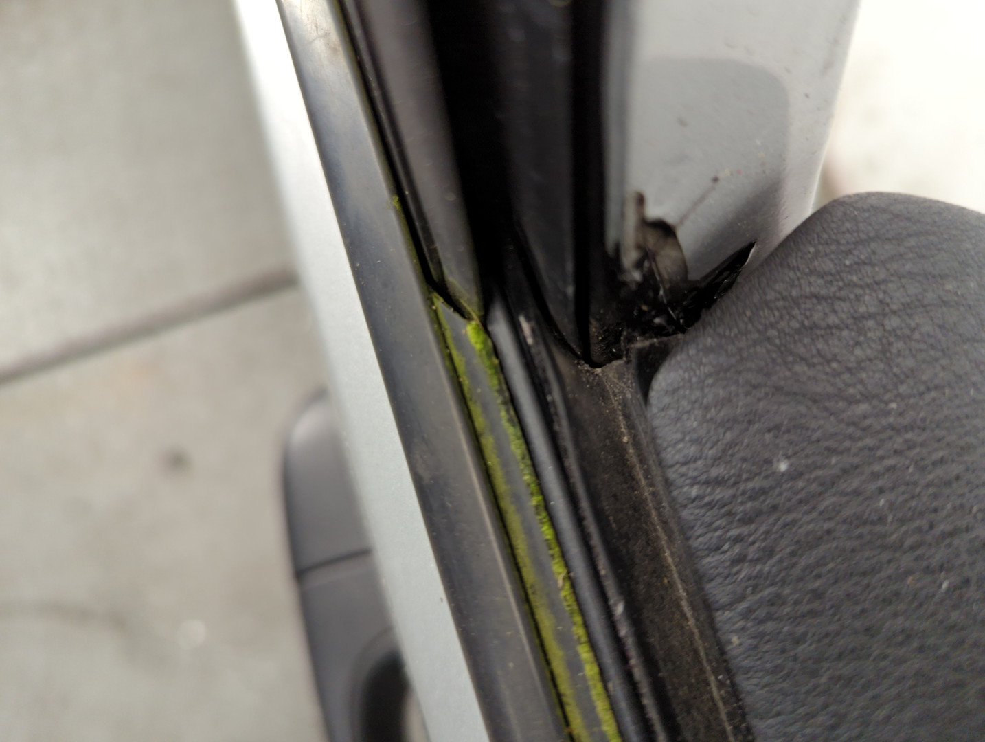 Дверь передняя правая