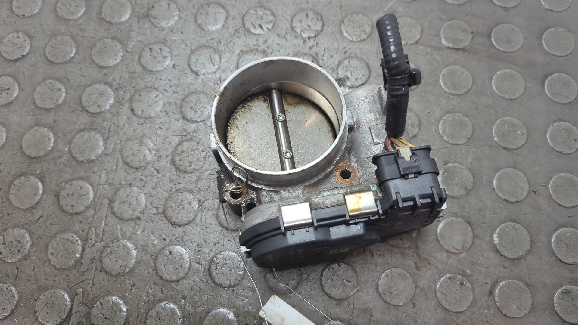 Заслонка дроссельная электрическая