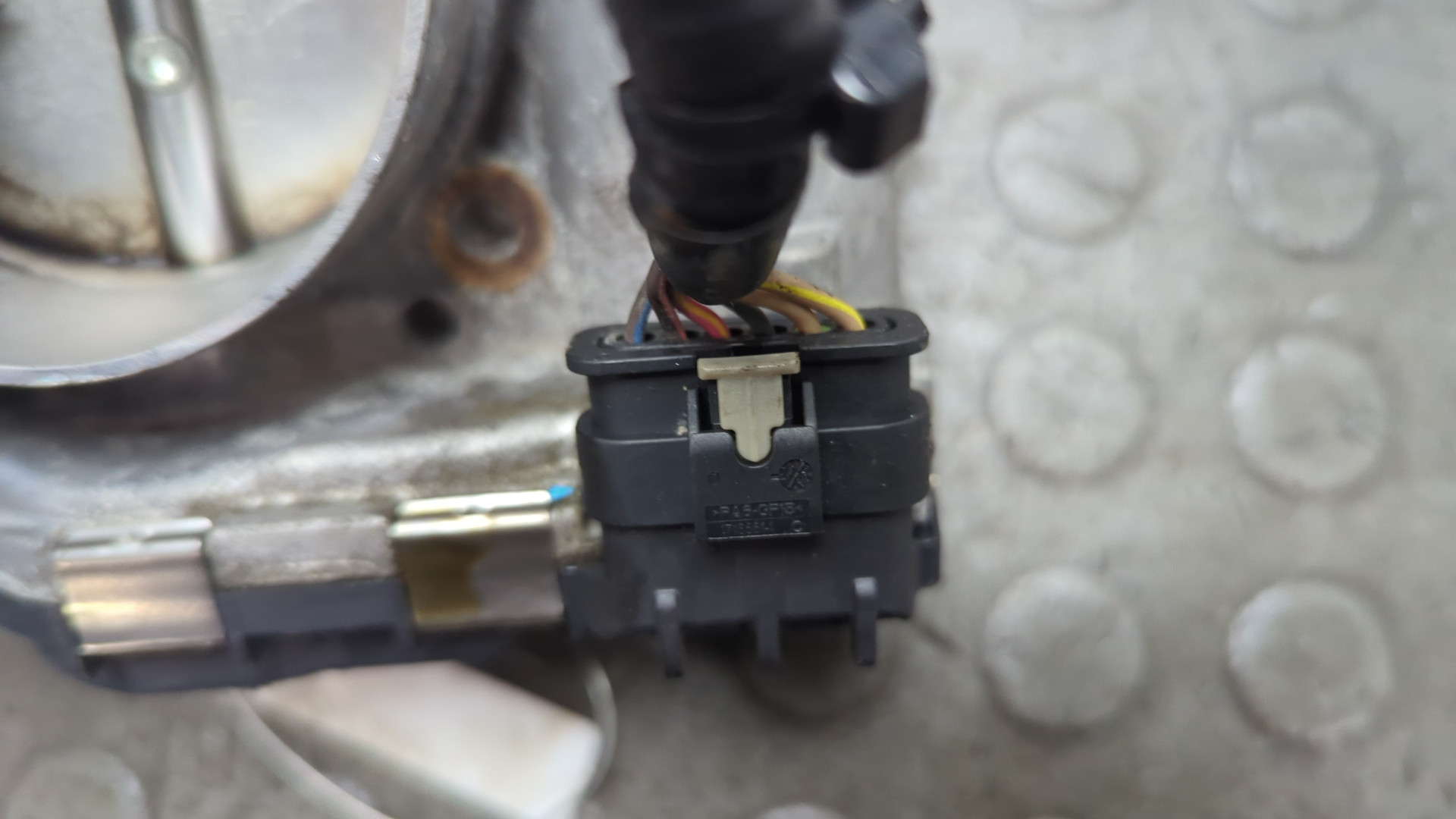 Заслонка дроссельная электрическая