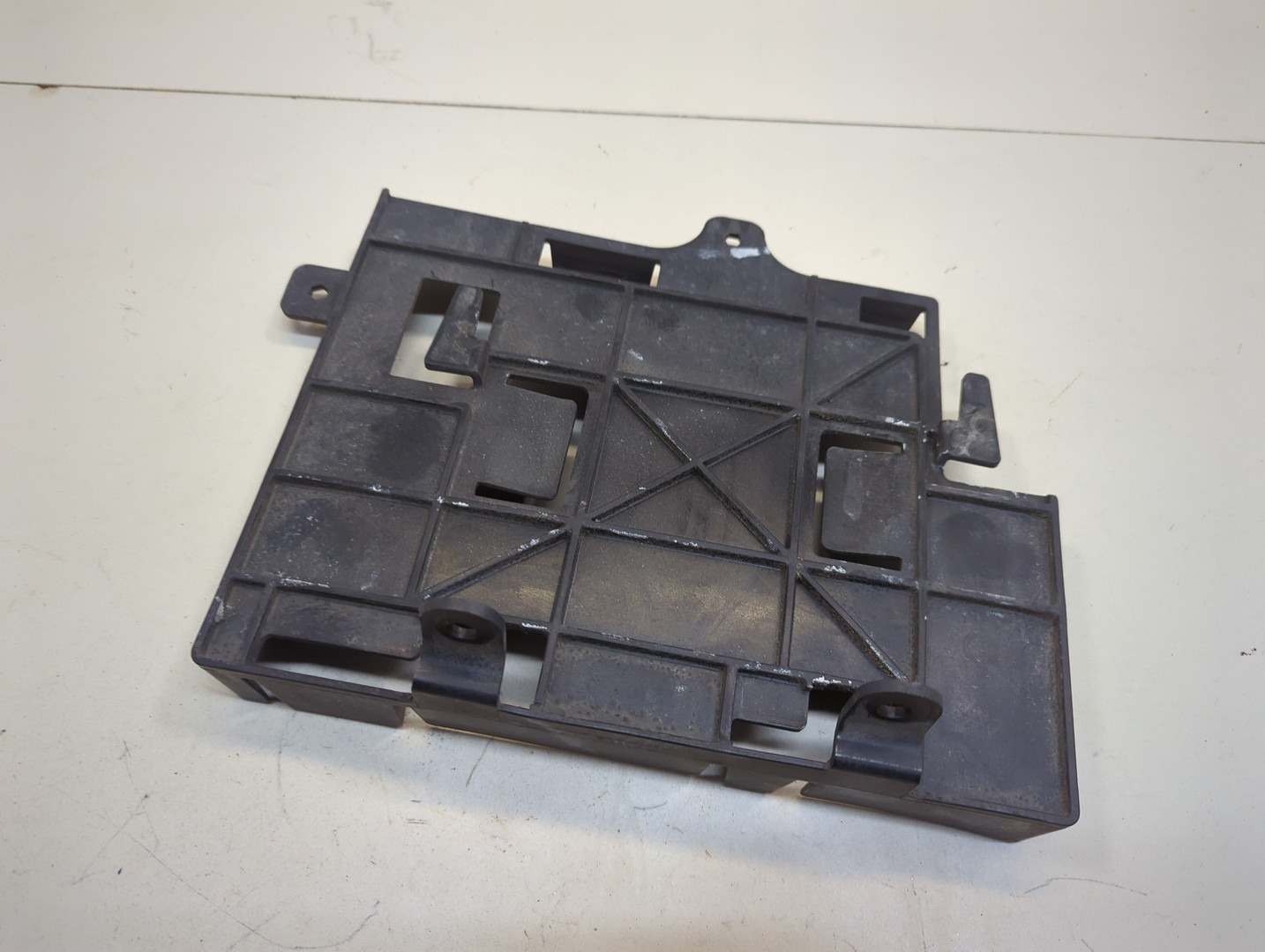 Кронштейн электронного блока управления / контроля