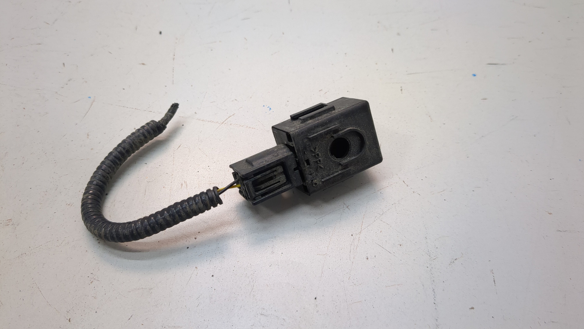 Датчик включения заднего хода