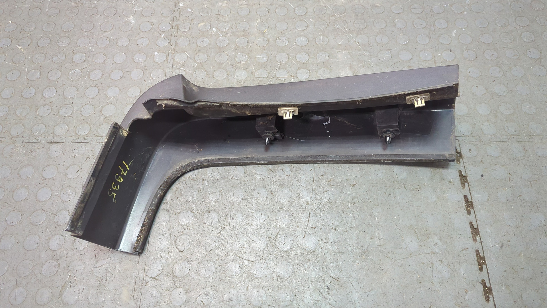 Накладка стойки