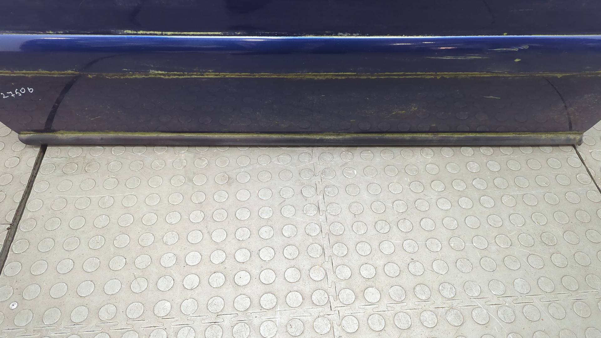 Дверь передняя левая