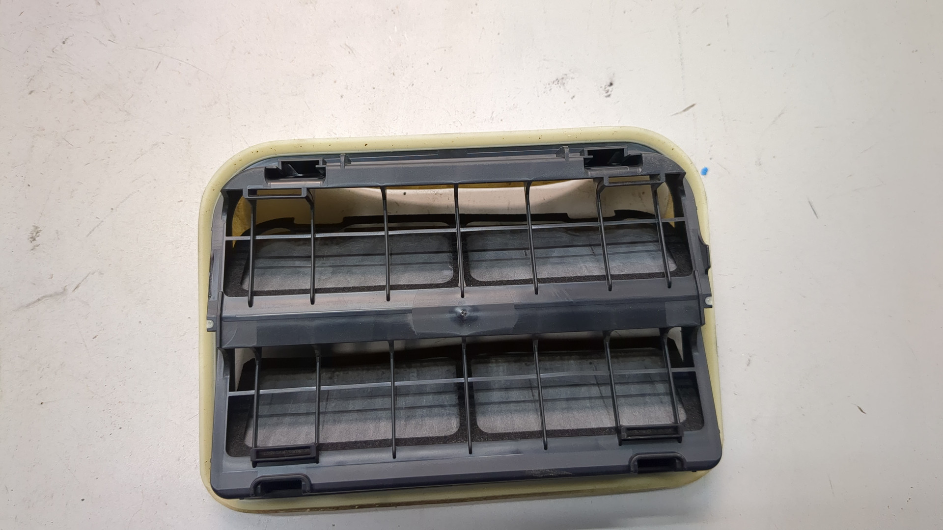 Воздухозаборник (внутри)