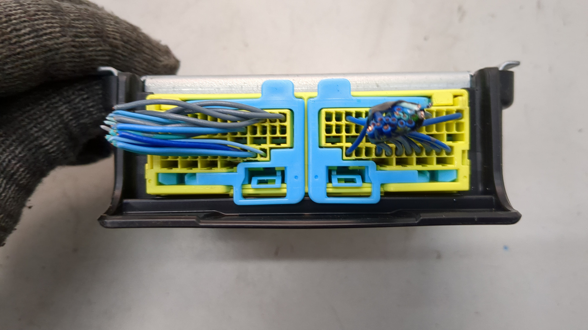 Блок управления подушек безопасности (AIR BAG)