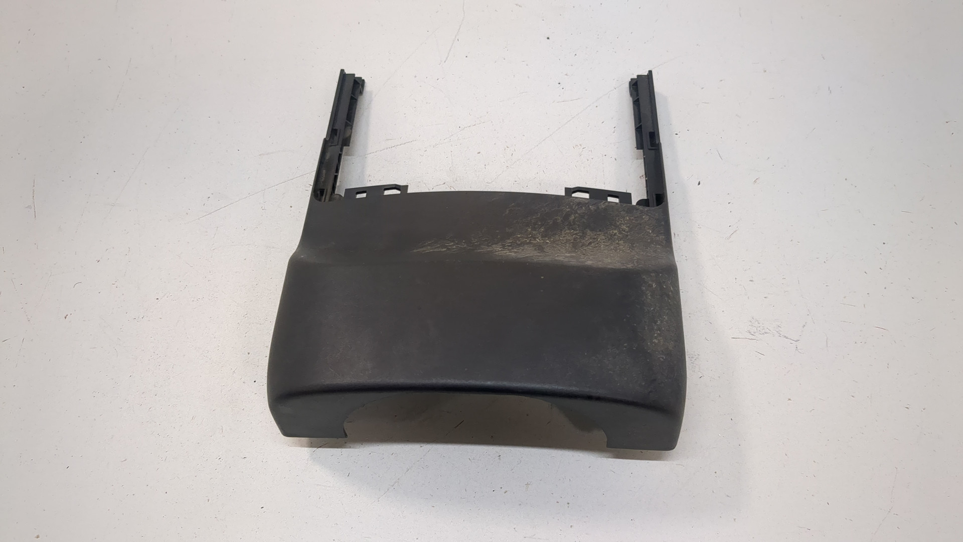 Кожух рулевой колонки