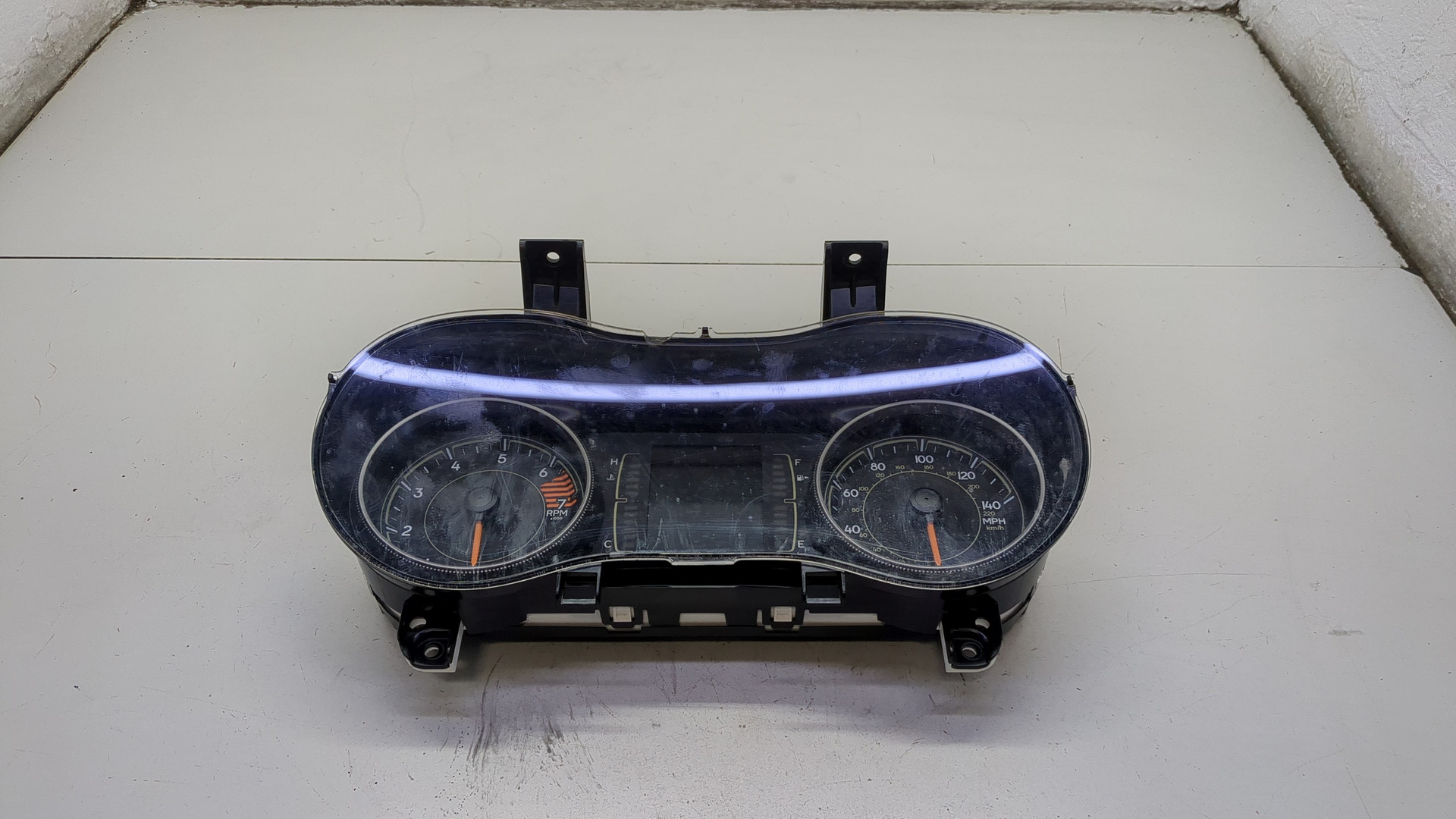 Панель приборов