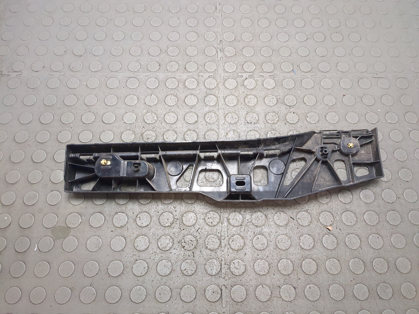 Кронштейн (сопут. товар)