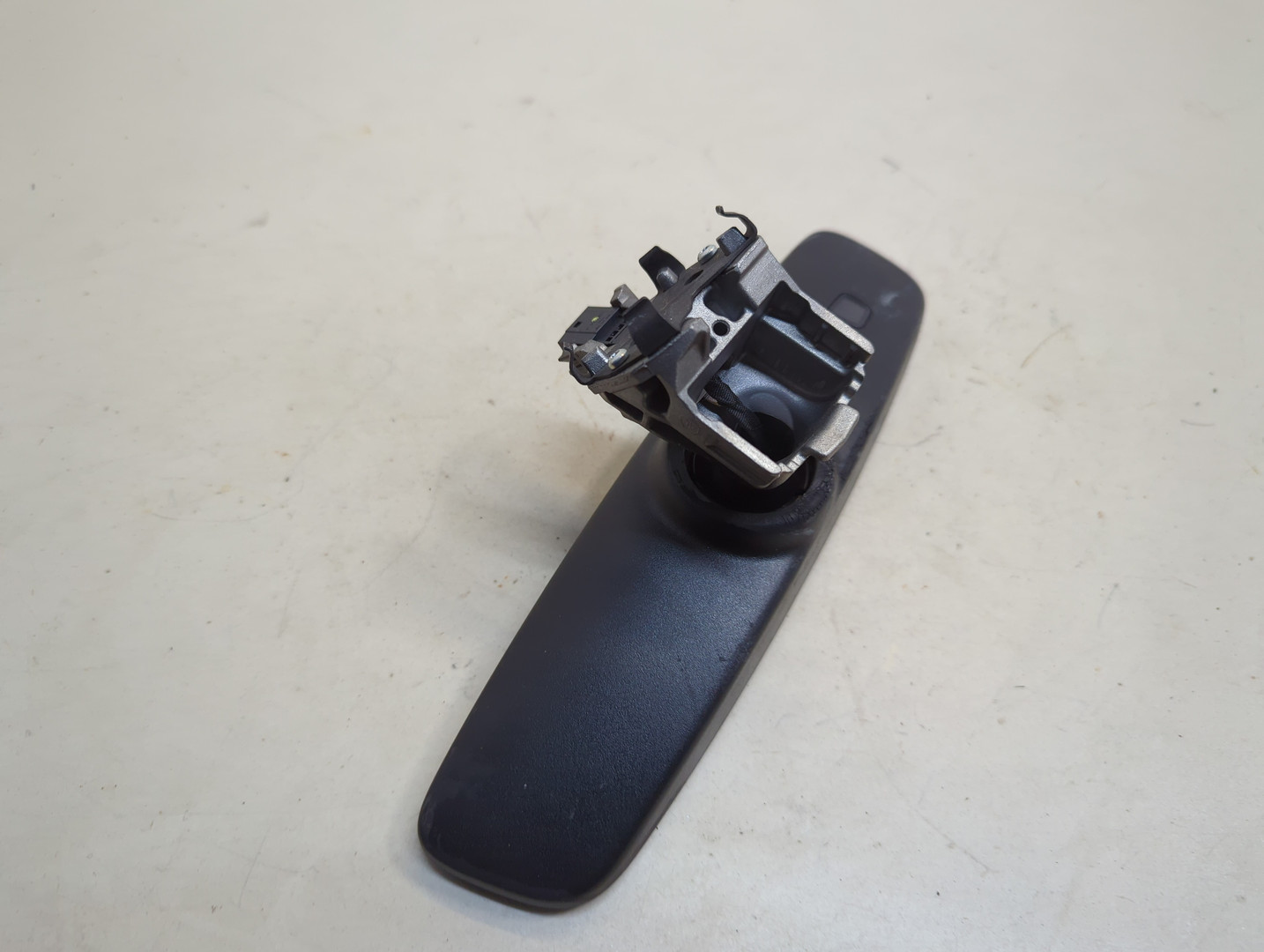 Зеркало заднего вида