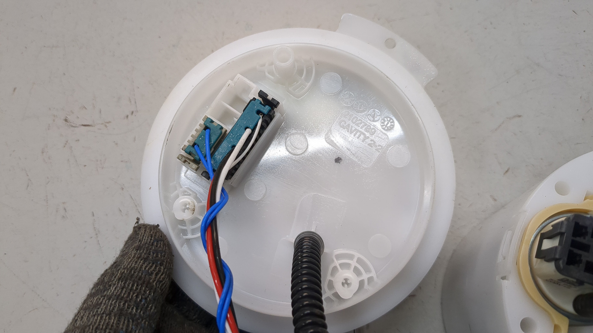 Насос топливный электрический