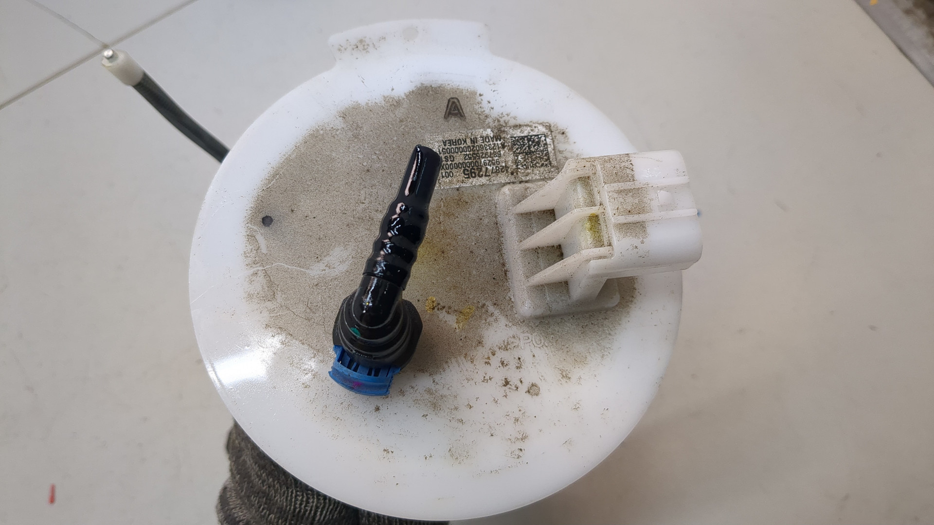 Насос топливный электрический