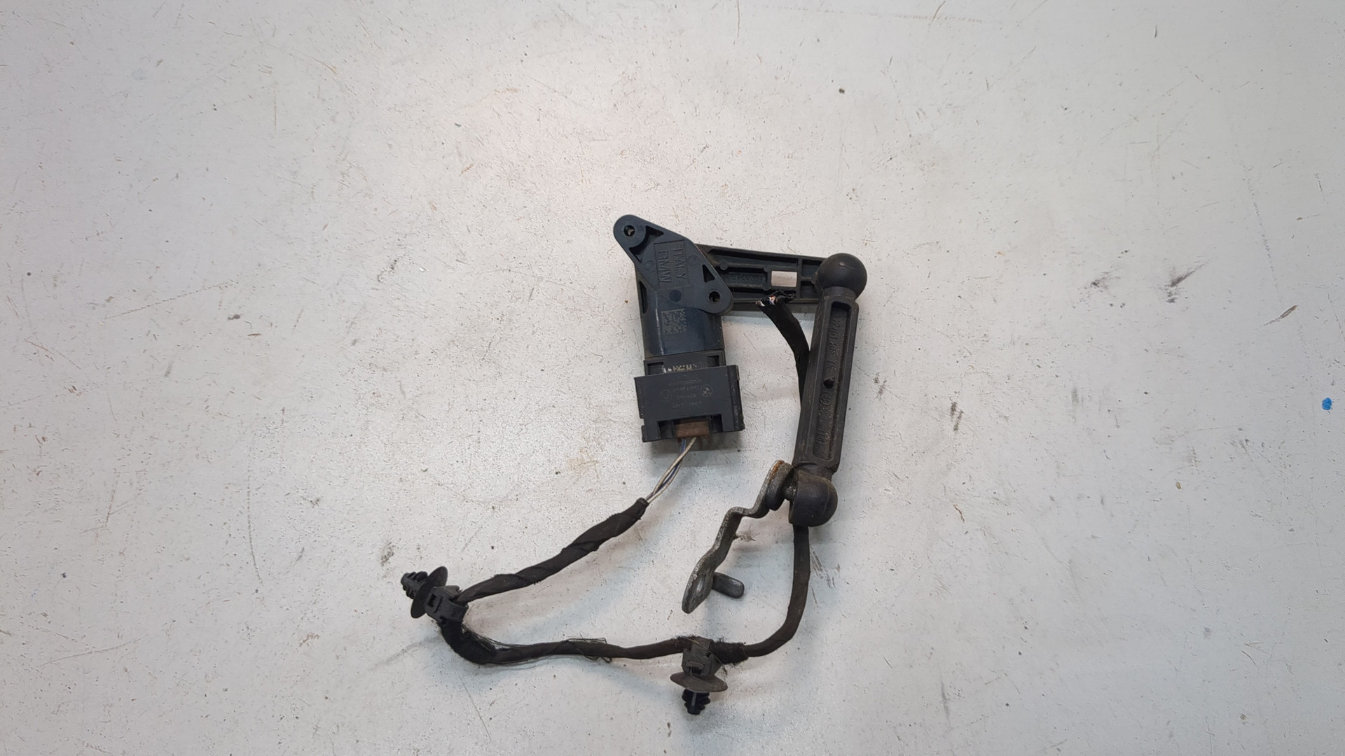 Датчик регулировки дорож. просвета