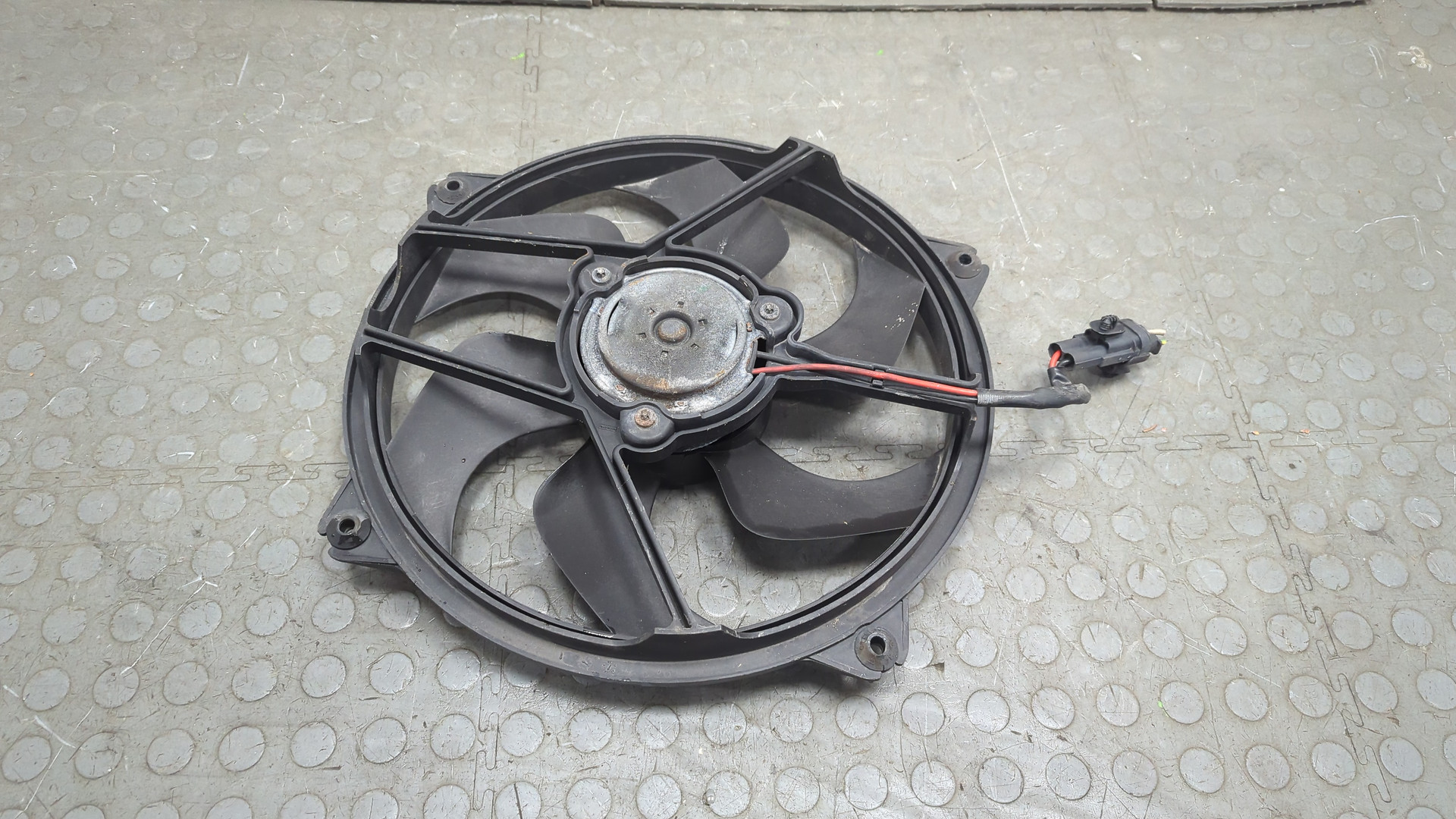 Вентилятор радиатора