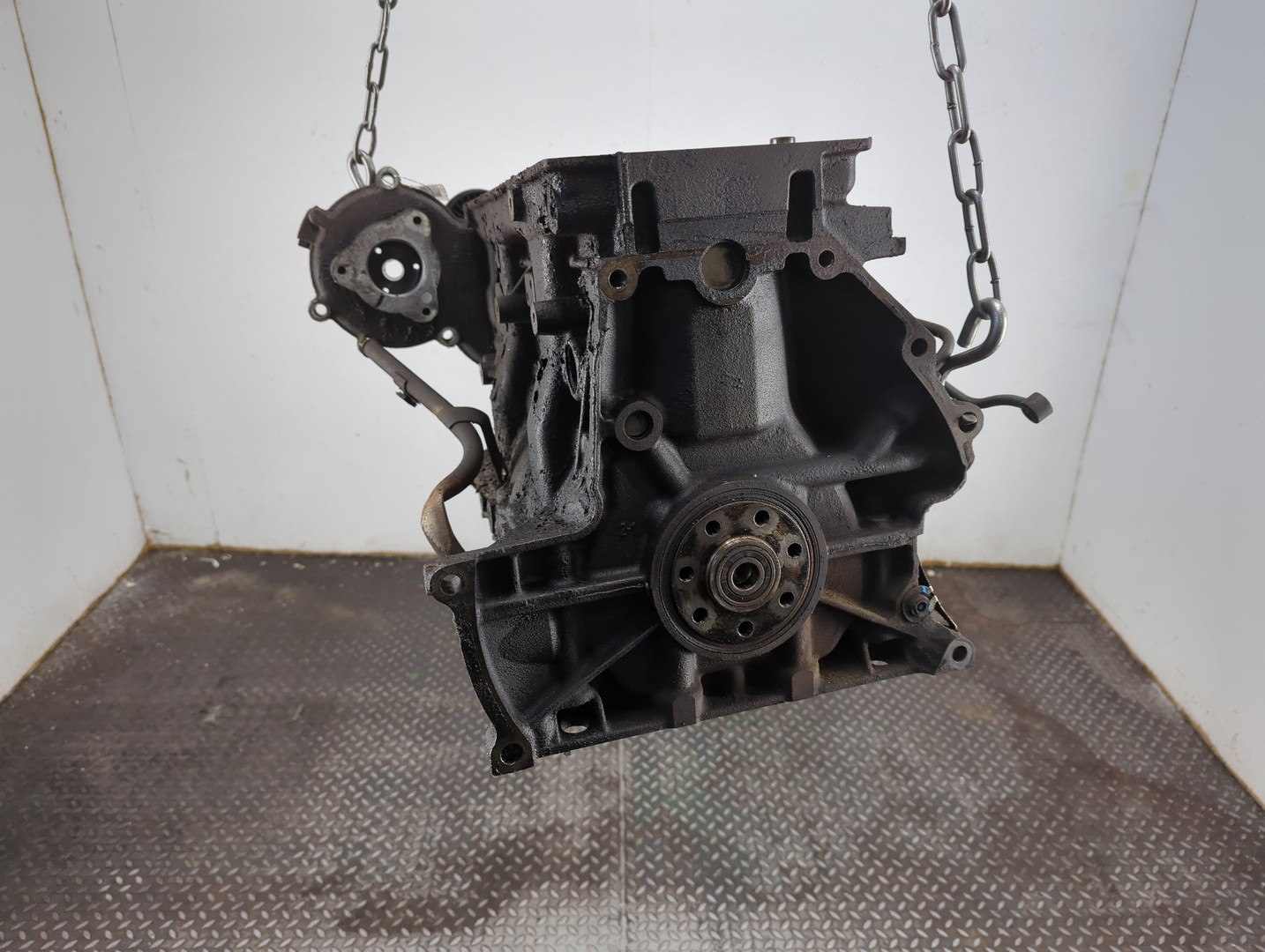 Блок двигателя