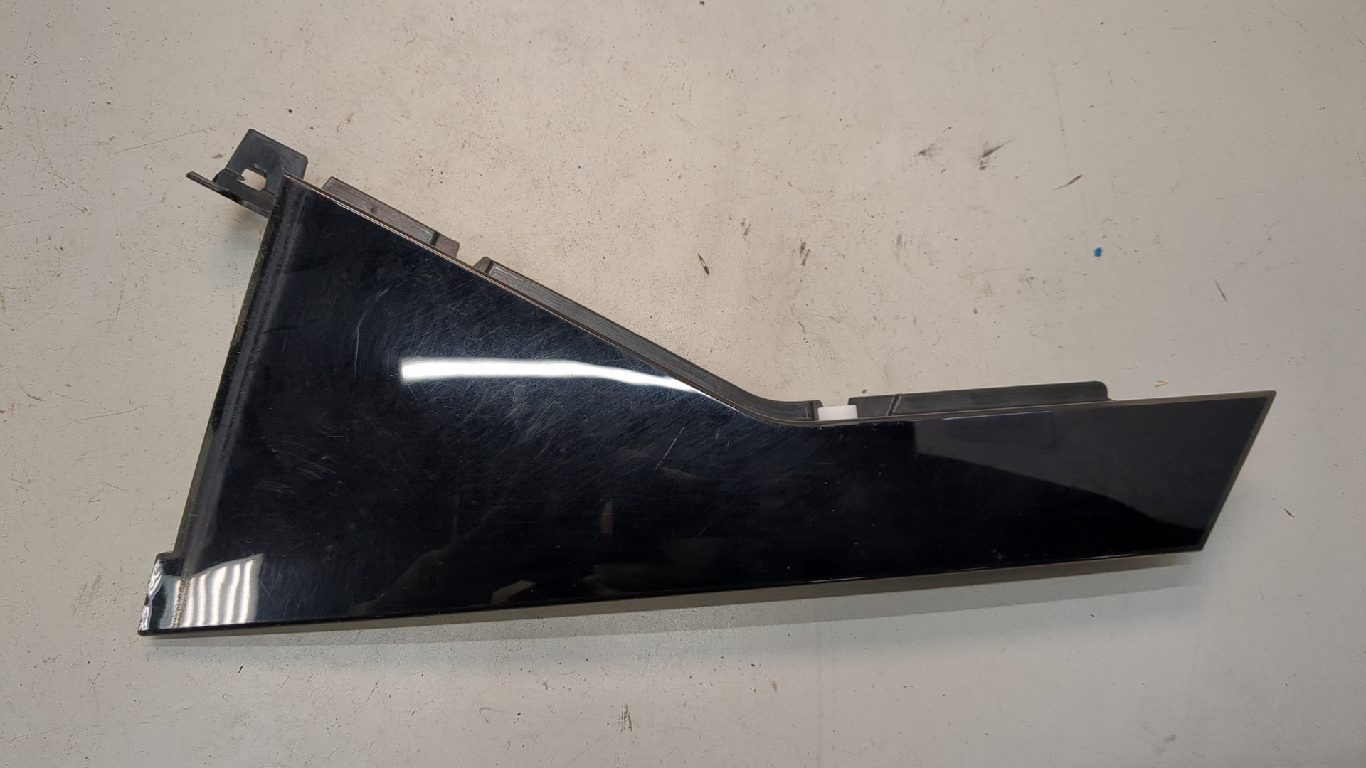 Молдинг двери