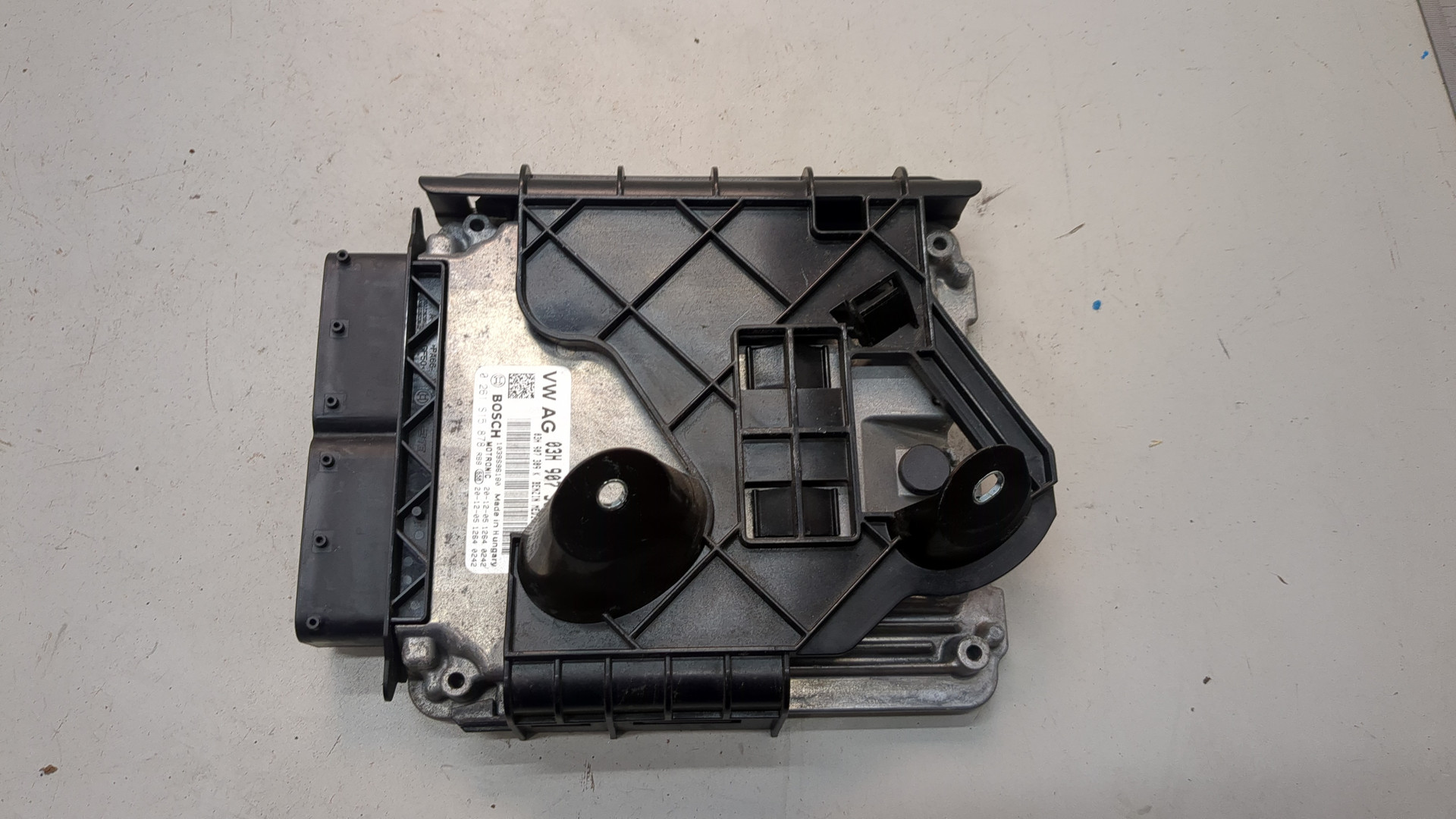 Блок управления двигателем