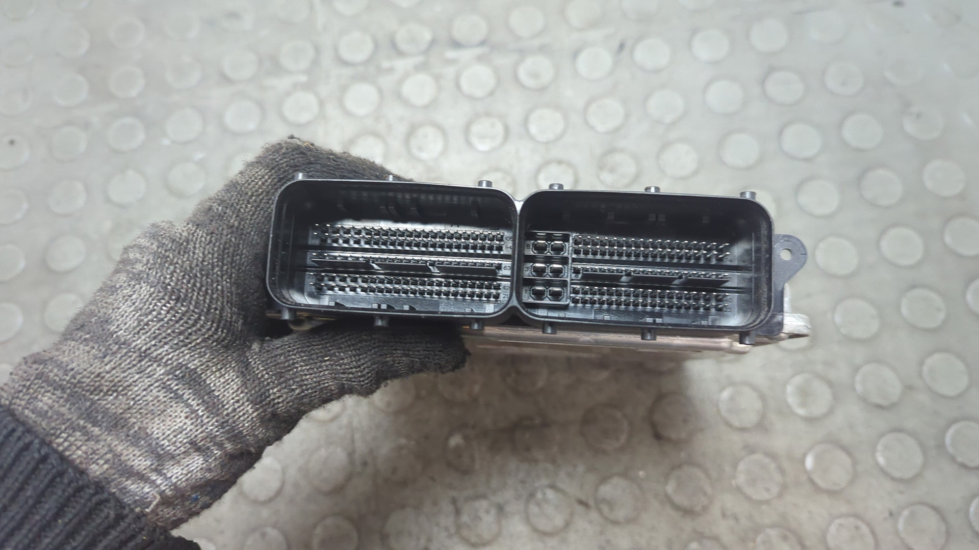 Блок управления двигателем