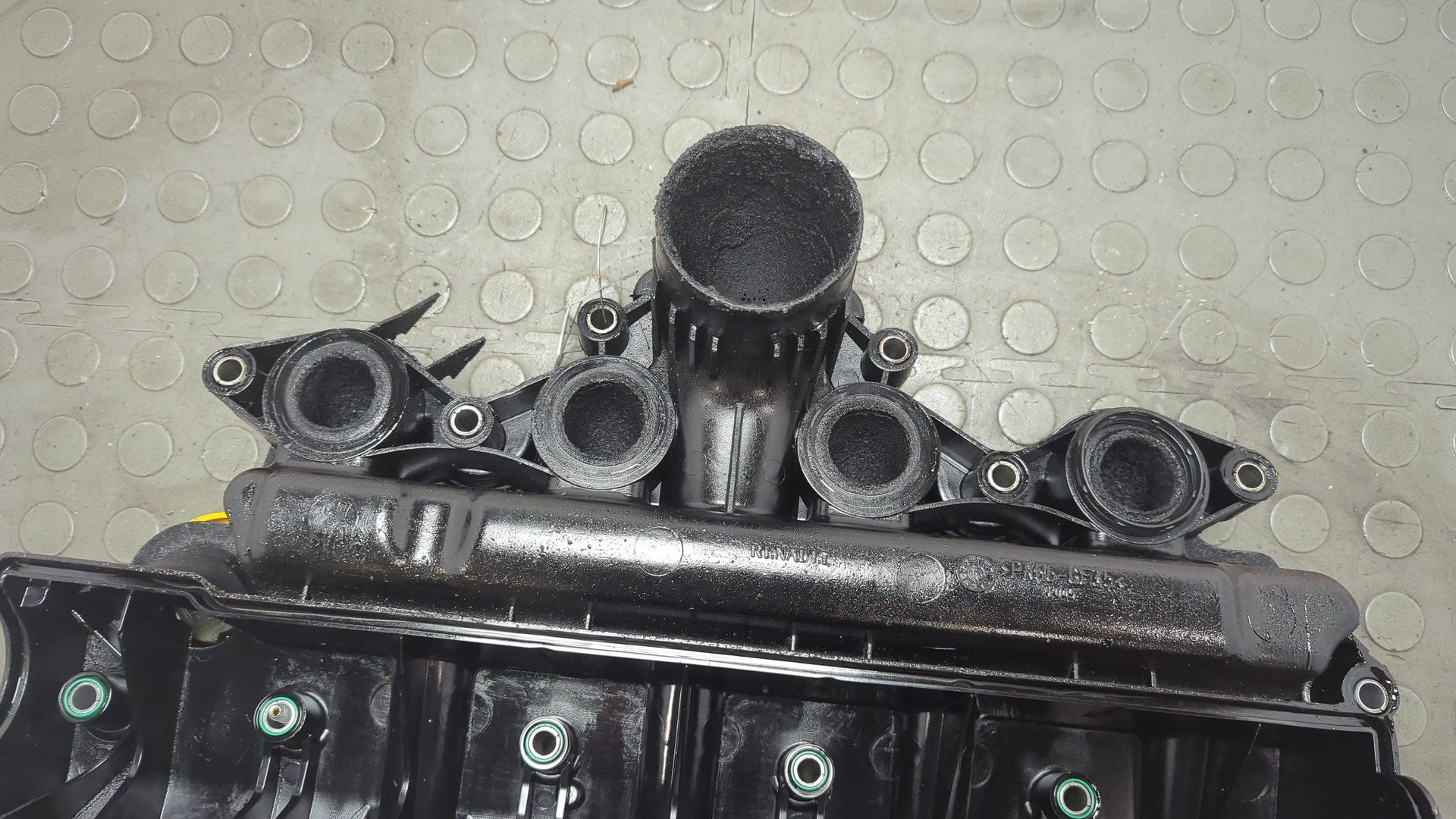 Крышка клапанная ГБЦ