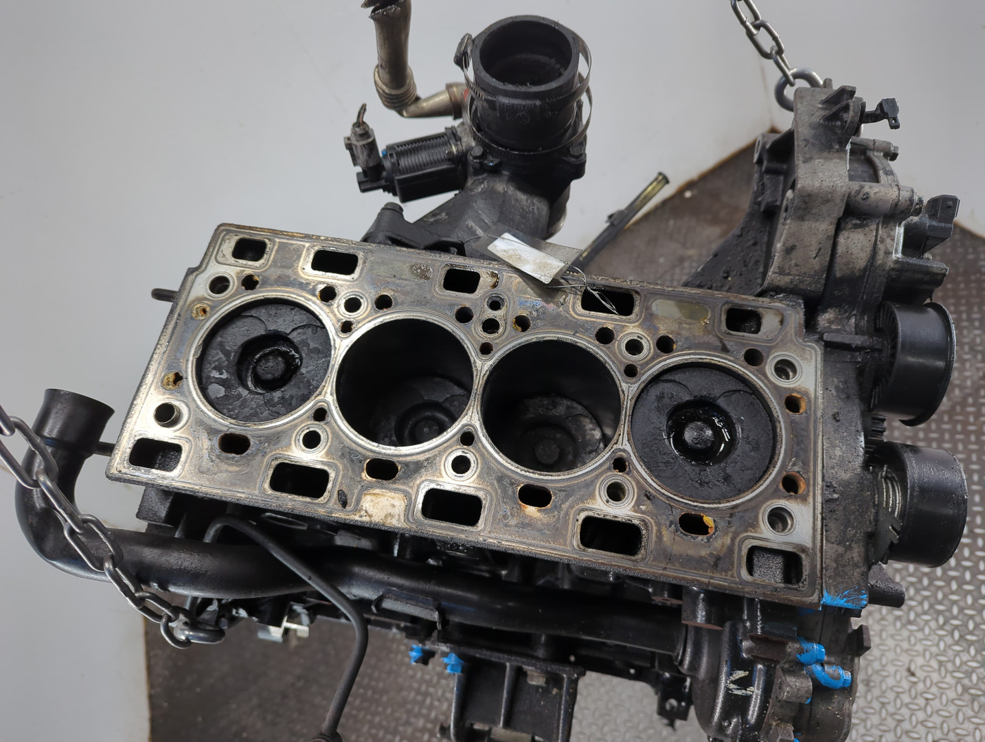 Блок двигателя