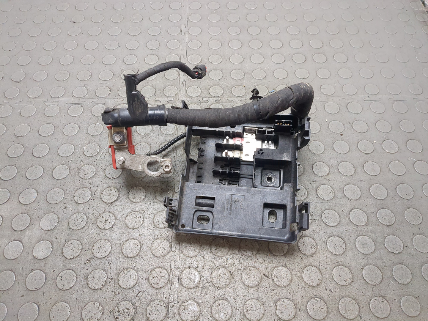 Блок предохранителей