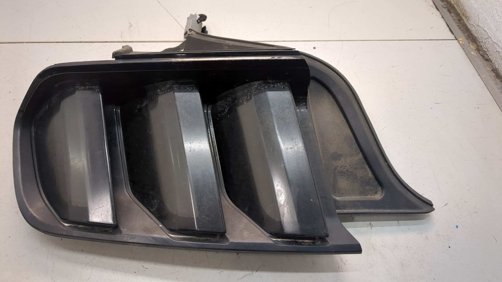 Фонарь задний левый