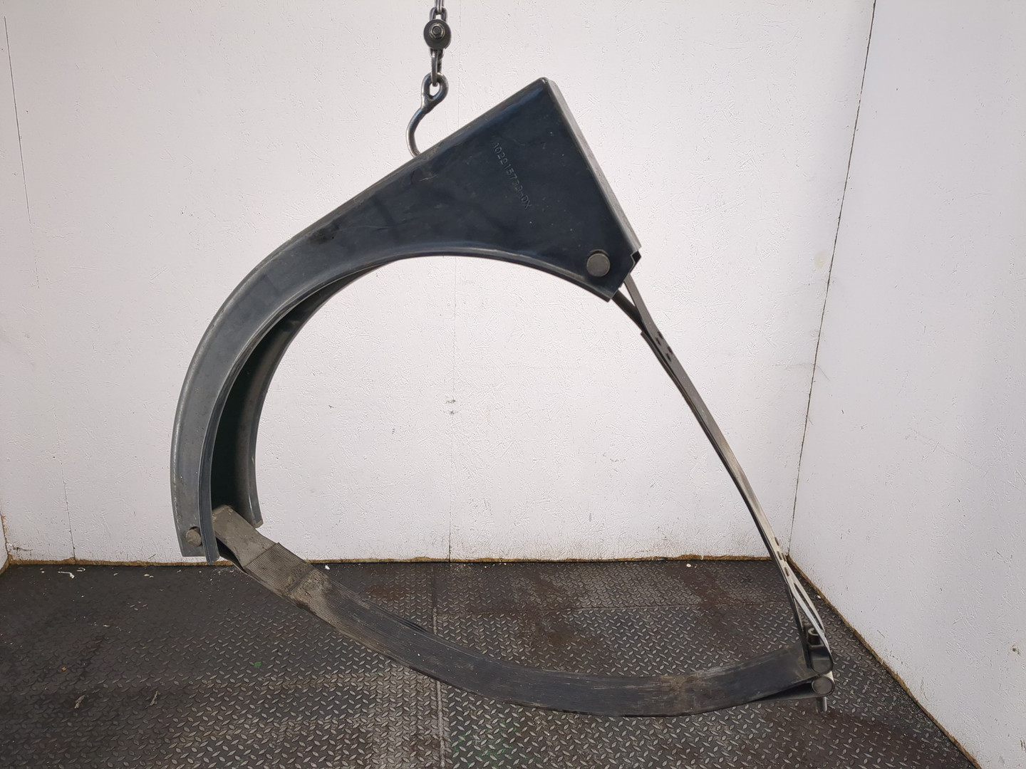 Лента крепления бензобака